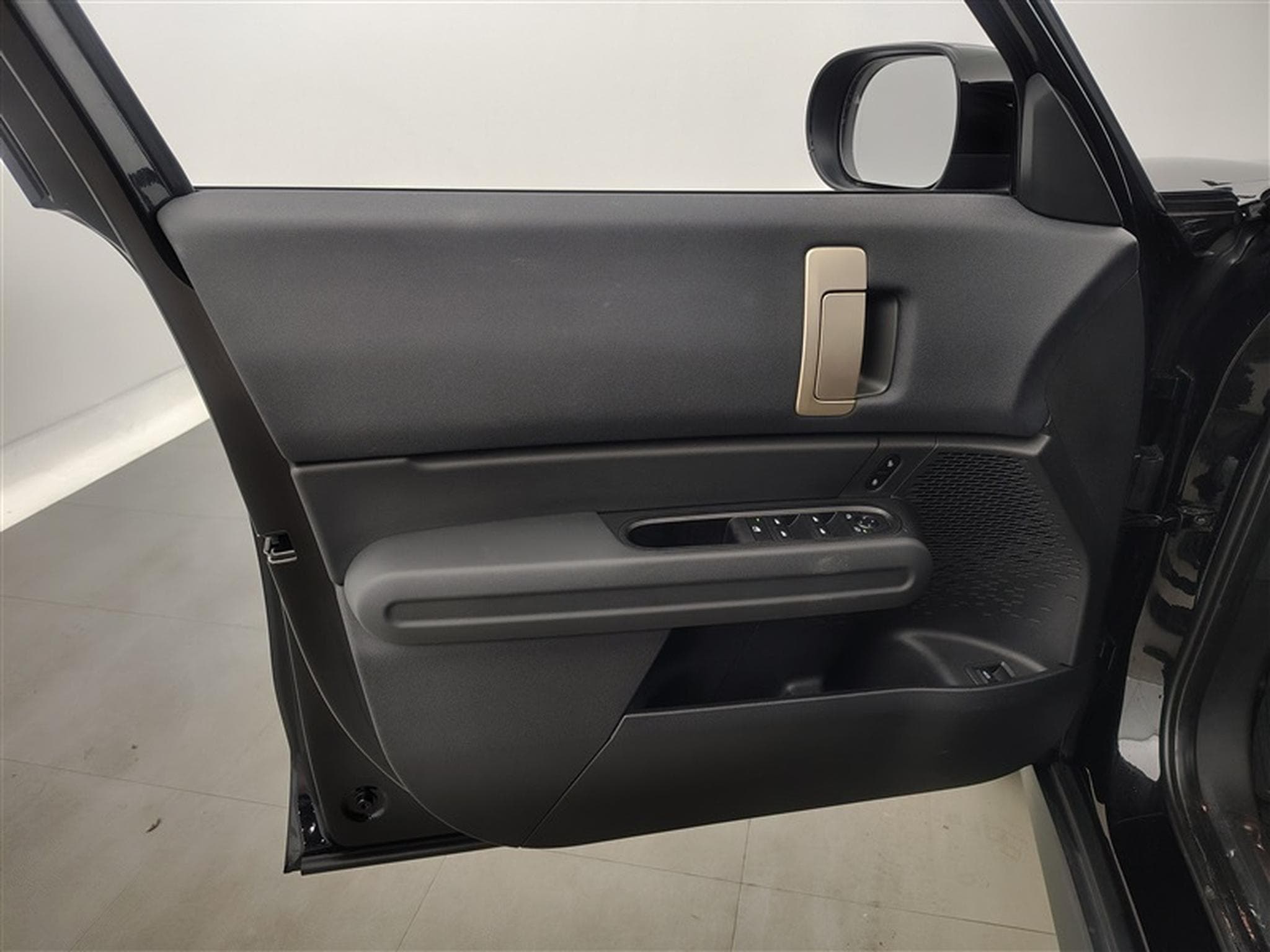 MINI Countryman 1.5A NAVI / FULL LED / CARPLAY (2025) - Photo 17