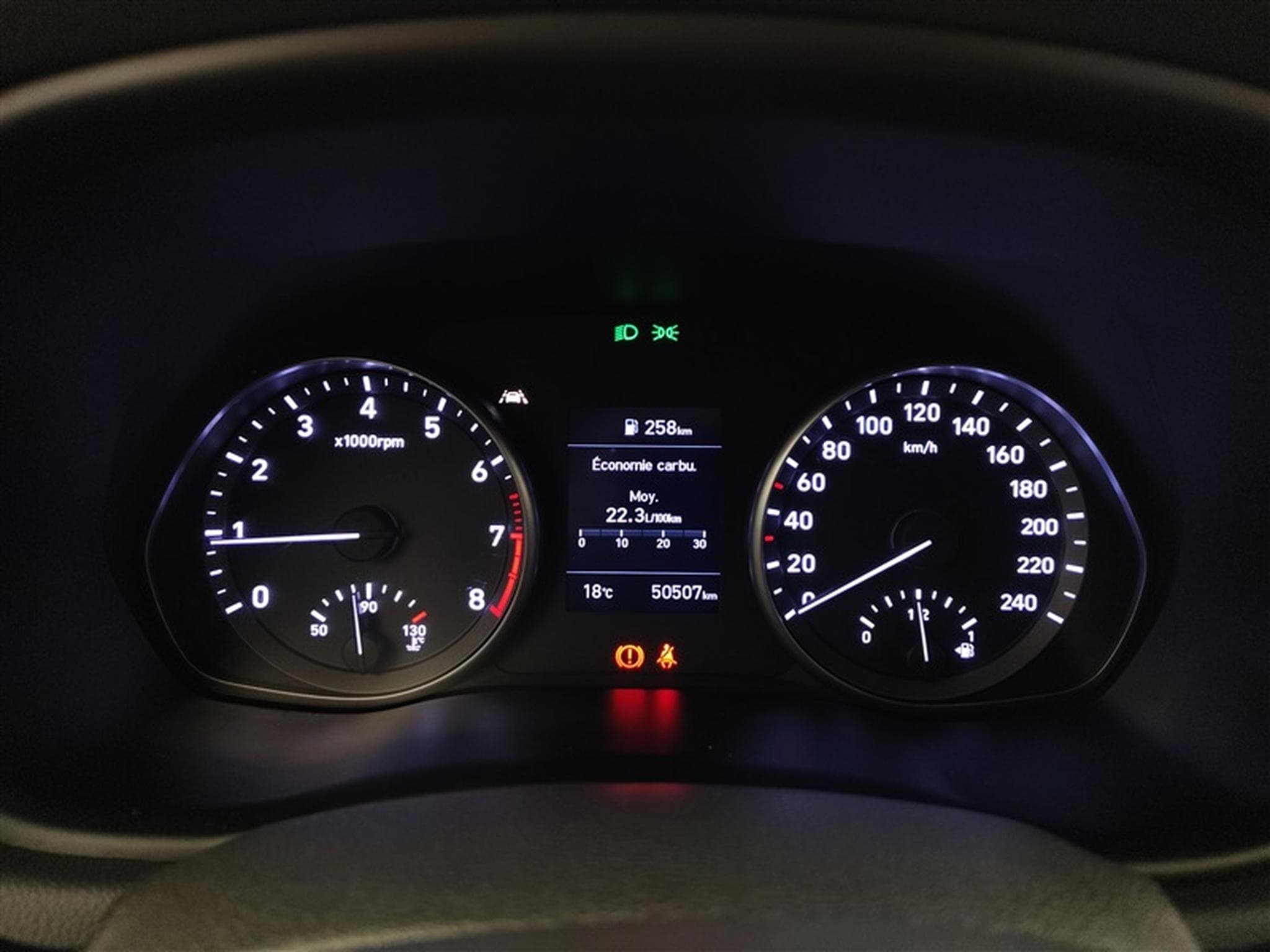 Hyundai i30 1.0 T-GDi 120cv Twist *CARPLAY / FULL LED / CAMERA / JA 16"* (2024) - Photo 10