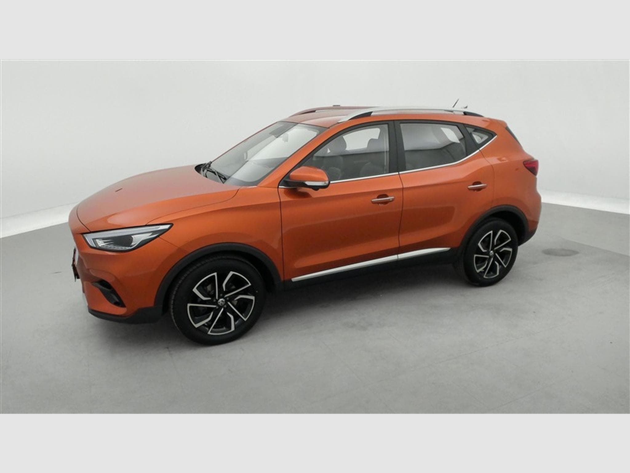 MG ZS 1.0 T-GDi Luxury AT (2024) - Photo 20