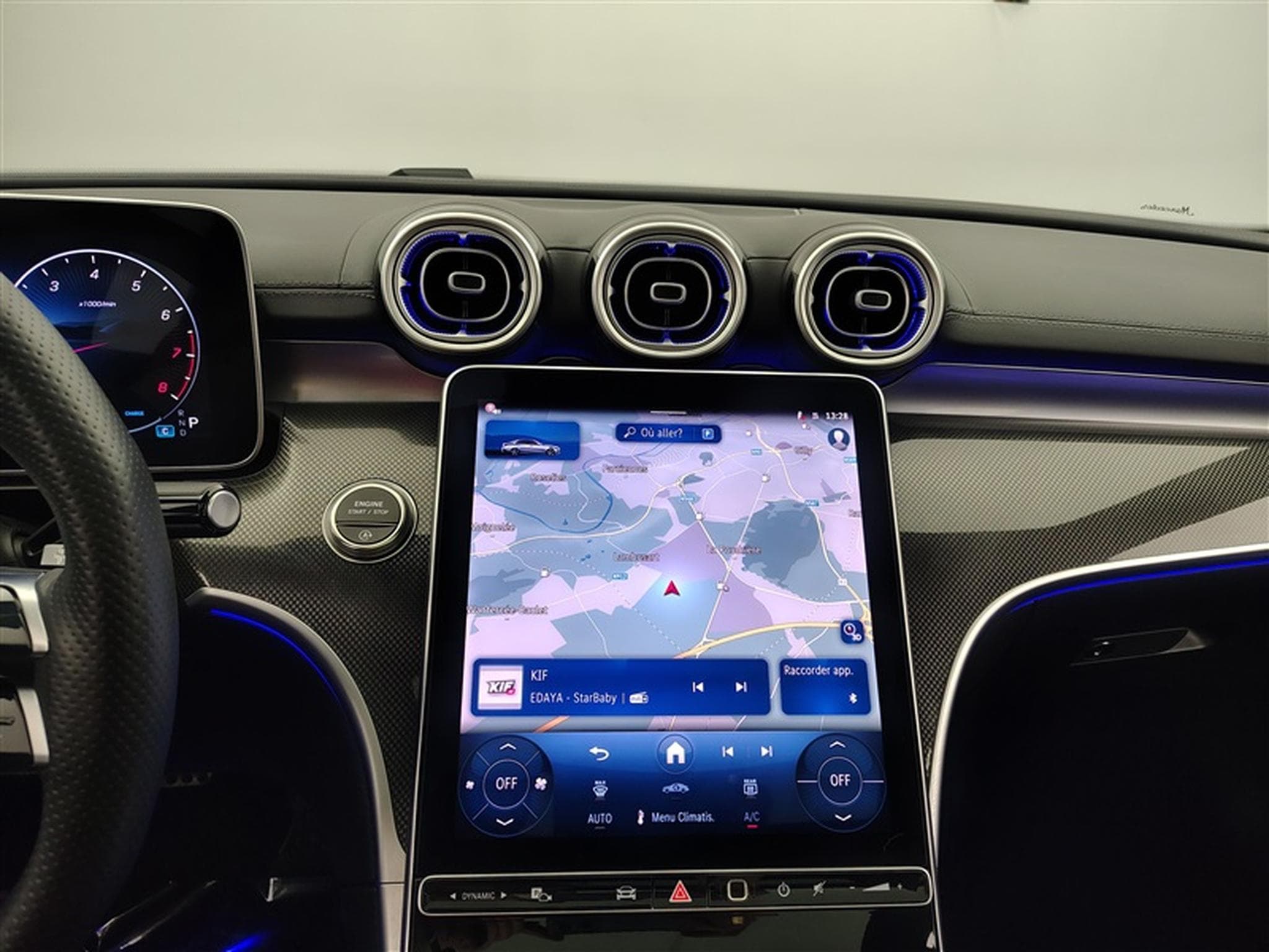 Mercedes C 180 Berline Star Edition Toit Pano / 360° camera / JA 19/... (2025) - Photo 11