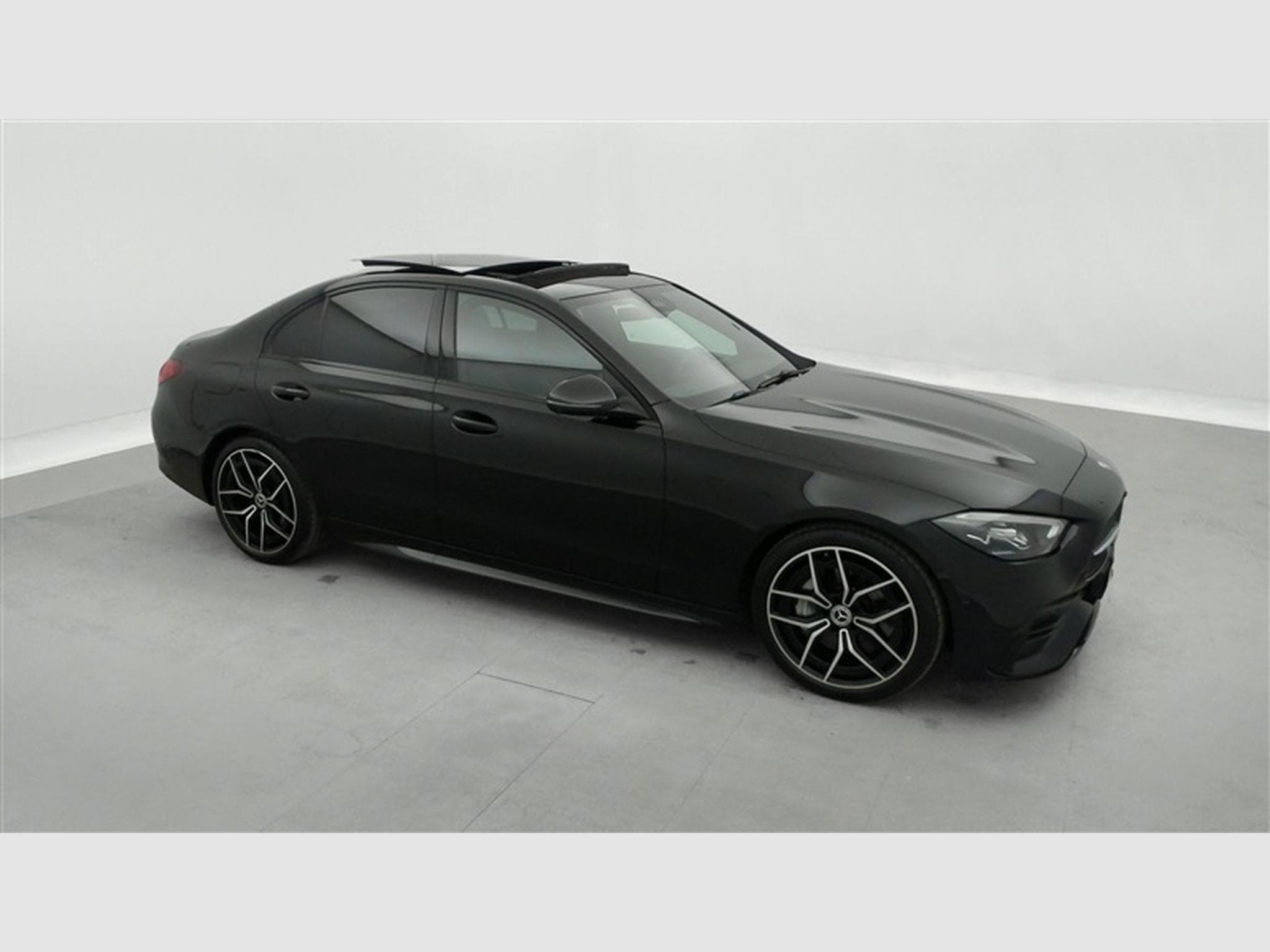 Mercedes C 180 Berline Star Edition Toit Pano / 360° camera / JA 19/... (2025) - Photo 22