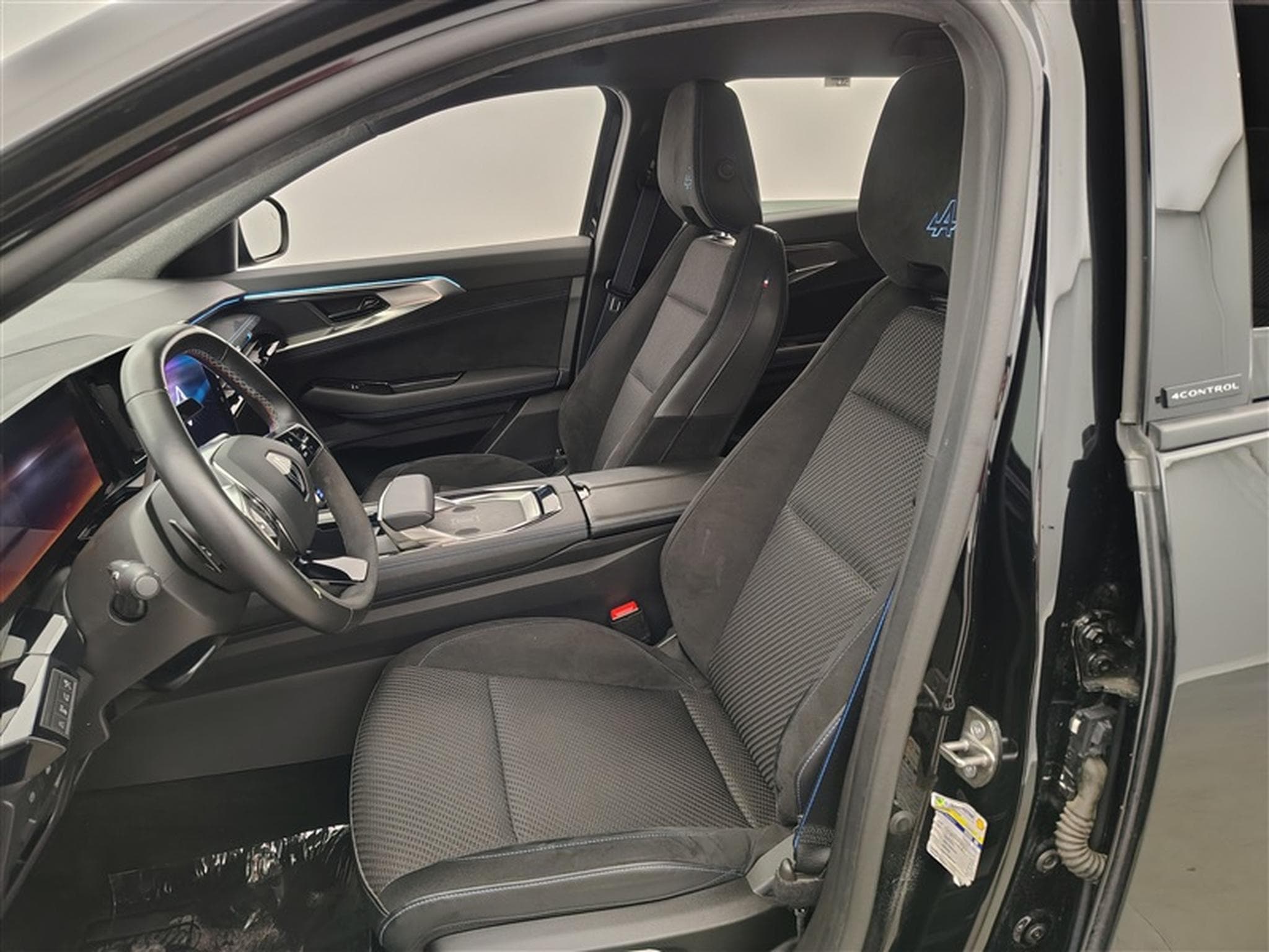 Renault Espace E-Tech FHEV 200 Esprit Alpine 7PL / NAVI / FULL LED / ALU (2024) - Photo 7