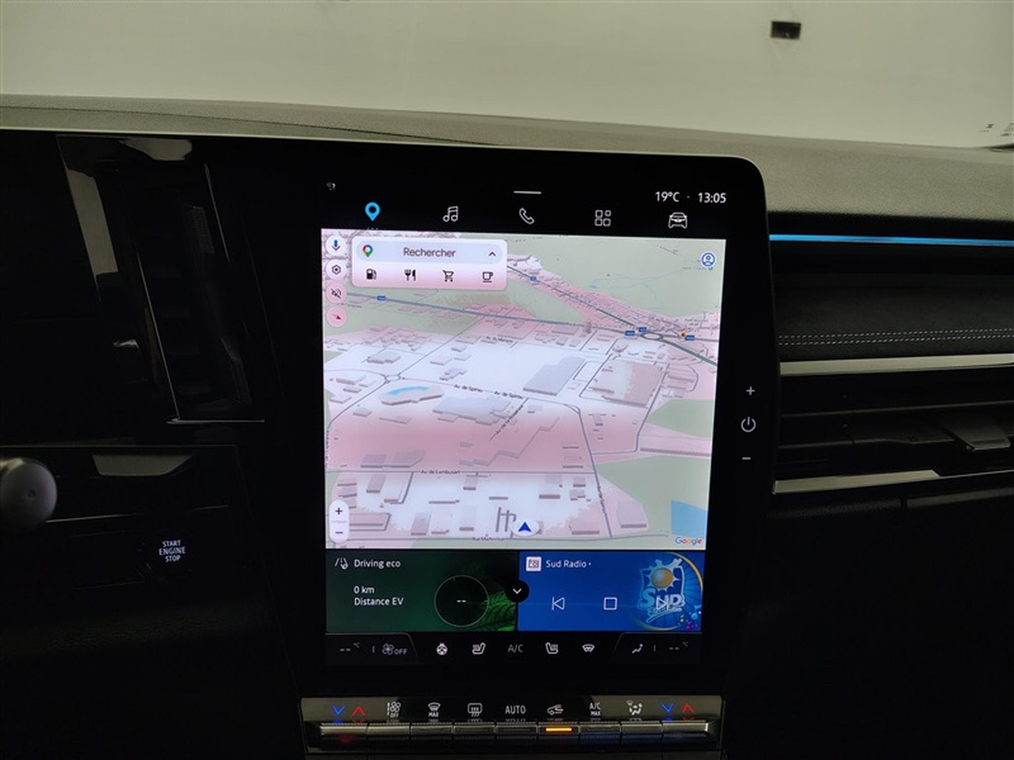 Renault Espace E-Tech FHEV 200 Esprit Alpine 7PL / NAVI / FULL LED / ALU (2024) - Photo 11