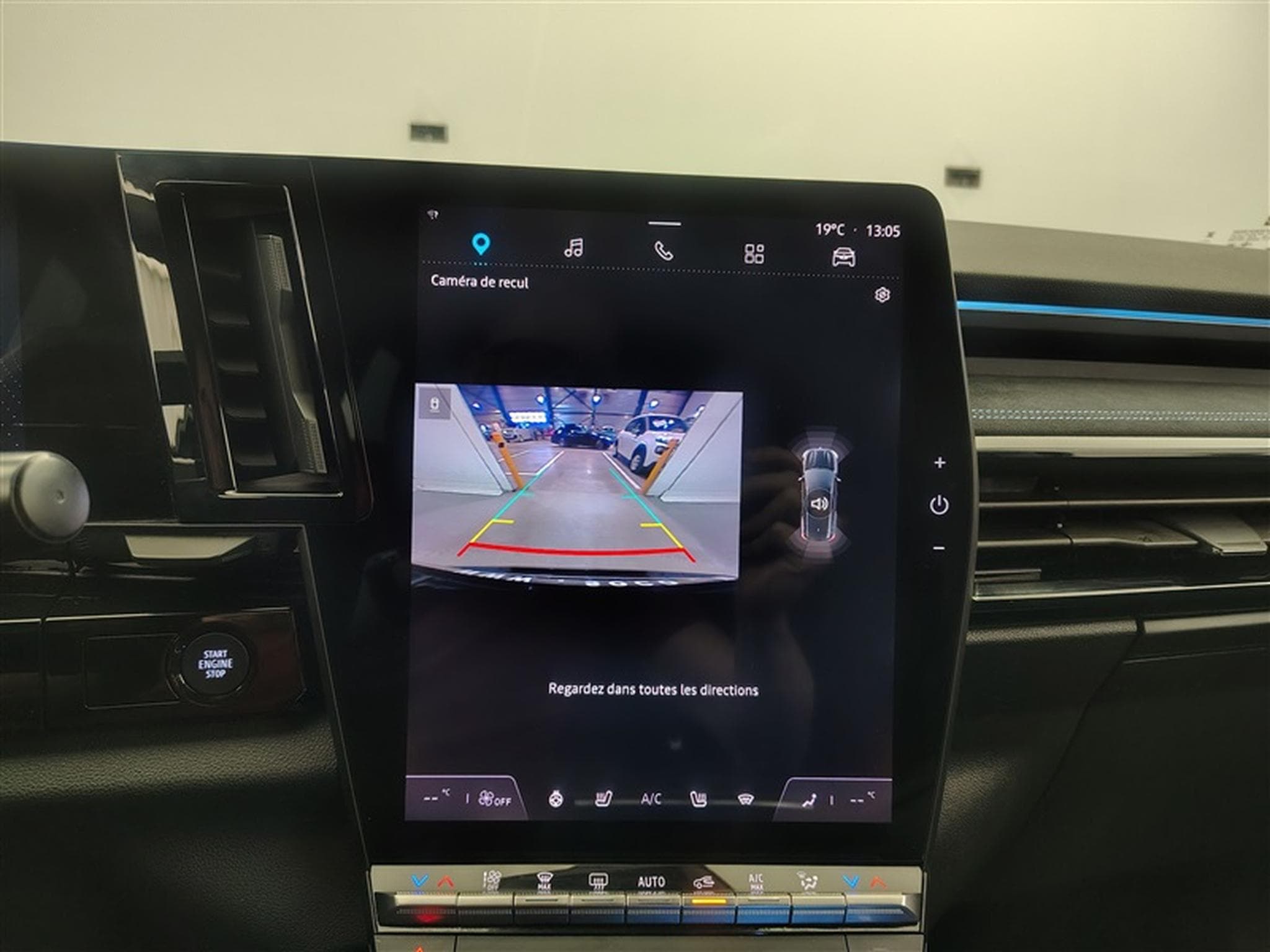 Renault Espace E-Tech FHEV 200 Esprit Alpine 7PL / NAVI / FULL LED / ALU (2024) - Photo 18
