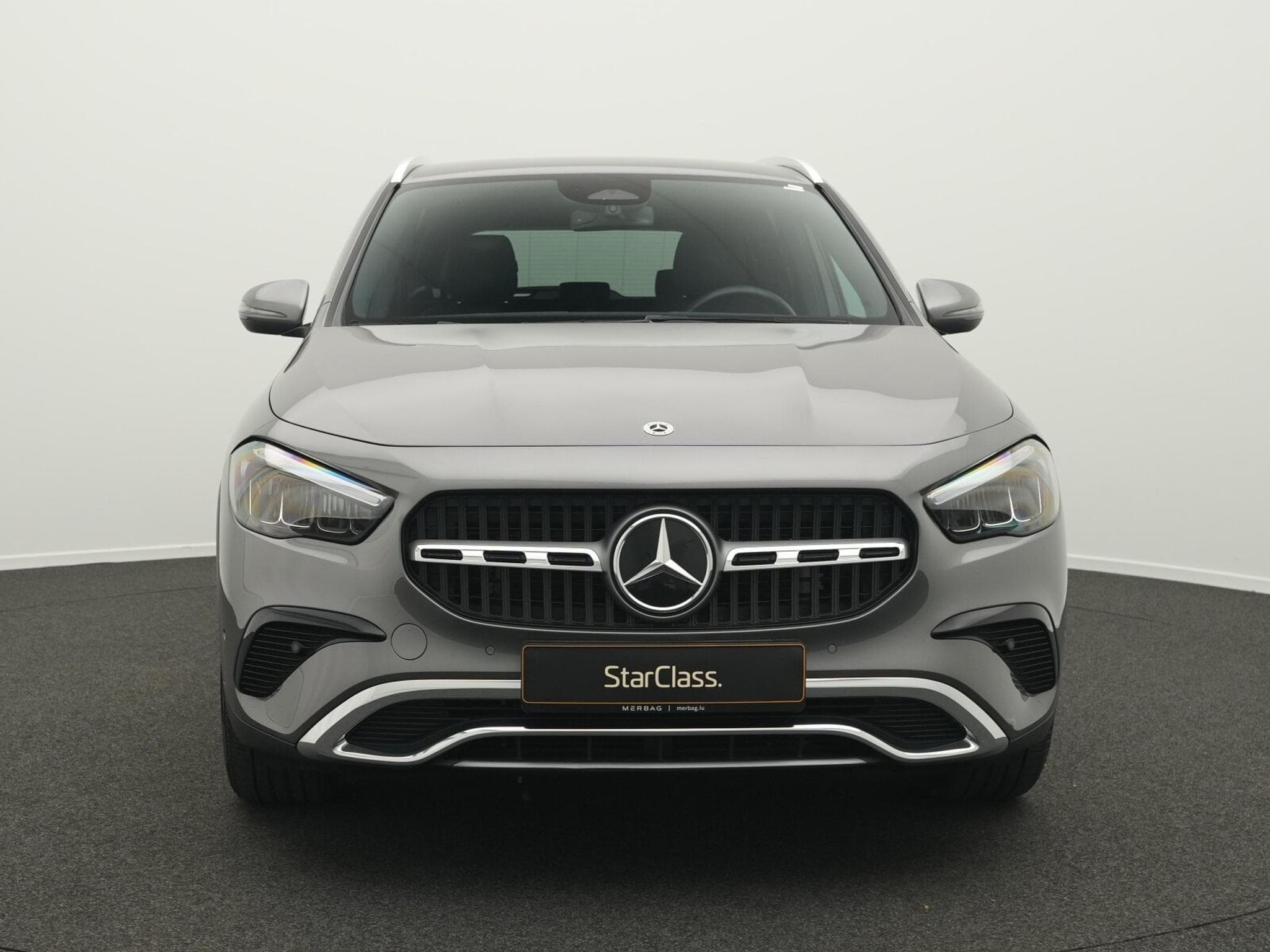 Mercedes GLA 180 Progressive LED+Kamera+Totw+EasyPack (2024) - Photo 2
