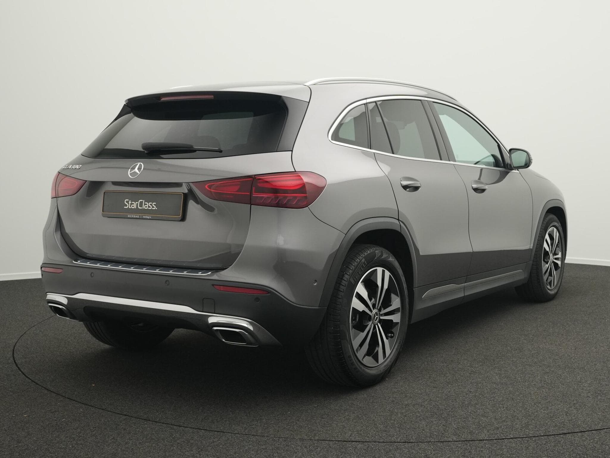 Mercedes GLA 180 Progressive LED+Kamera+Totw+EasyPack (2024) - Photo 3