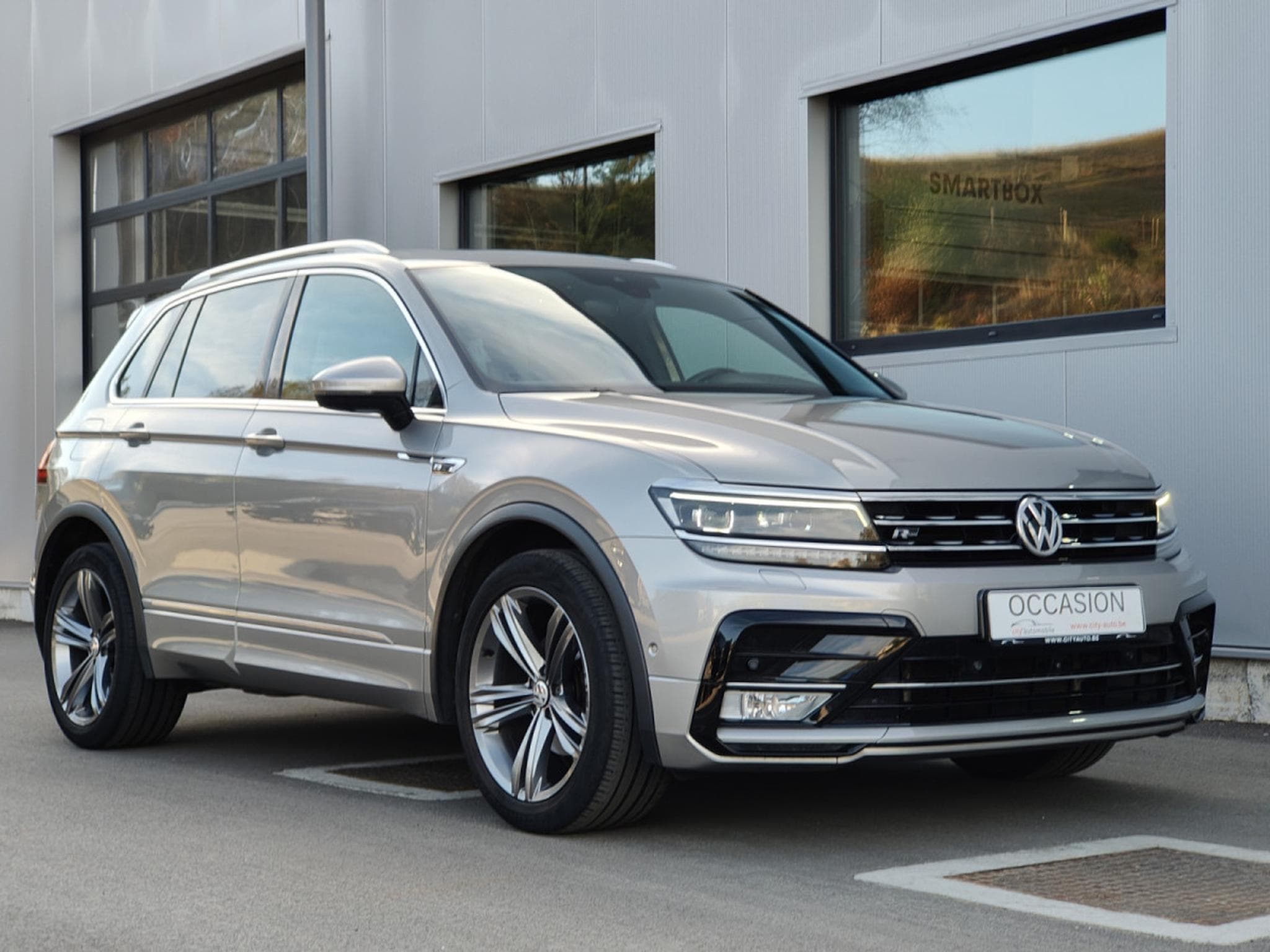VW Tiguan 1.4 TSI R-LINE DSG CARPLAY GPS TOIT OUVRANT INTERIEUR CUIR (2017) - Photo 25
