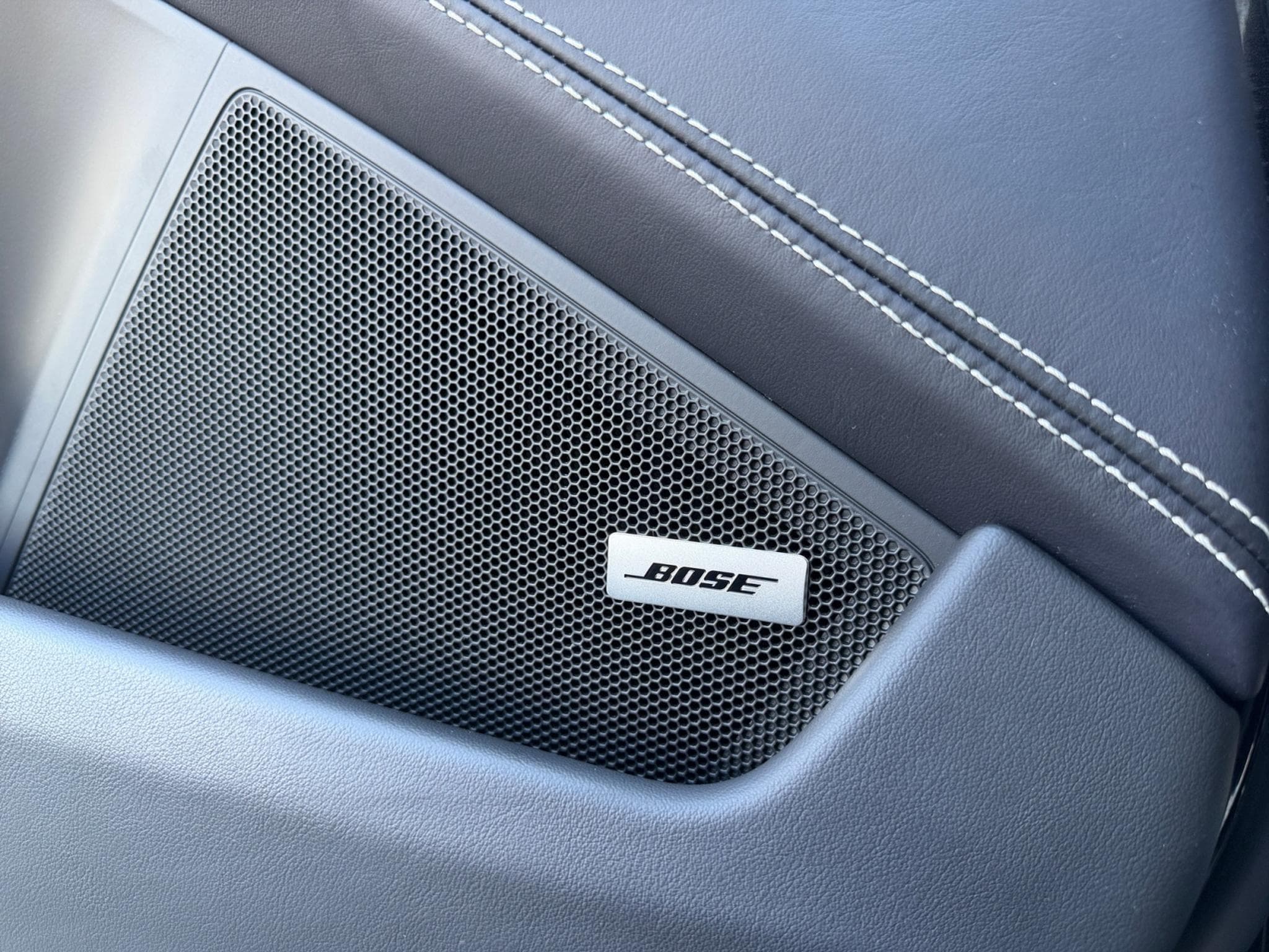 Porsche 911 992 CARRERA 4 GTS (2024) - Photo 10