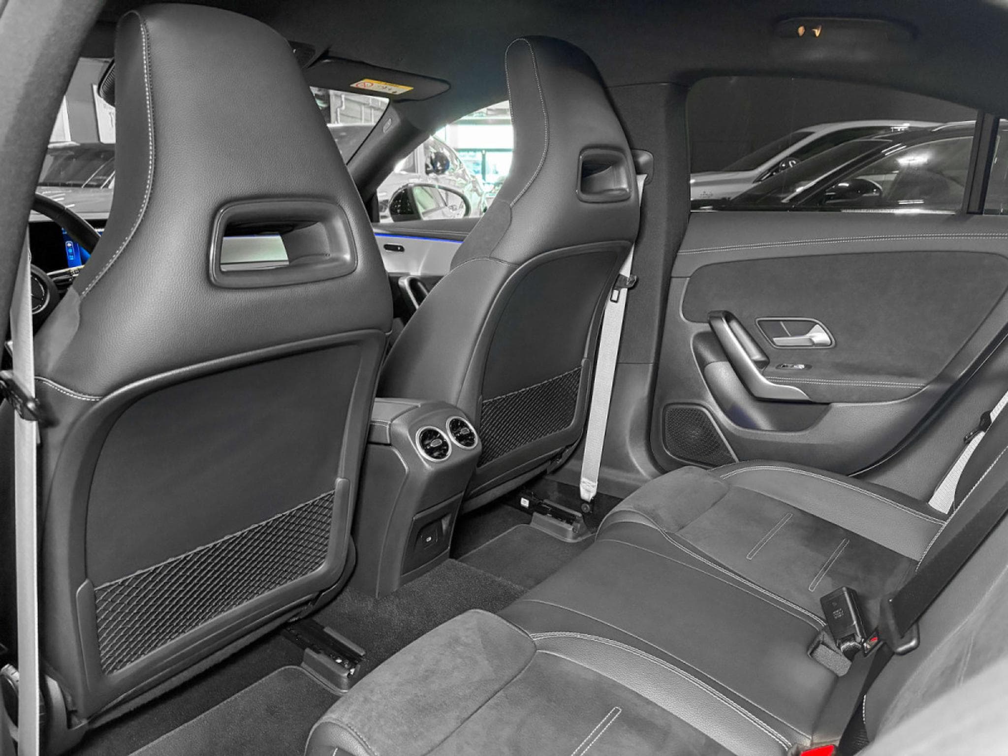 Mercedes CLA 200 CLA 200 Special Edition/AHK/KAMERA/19'/ (2025) - Photo 12