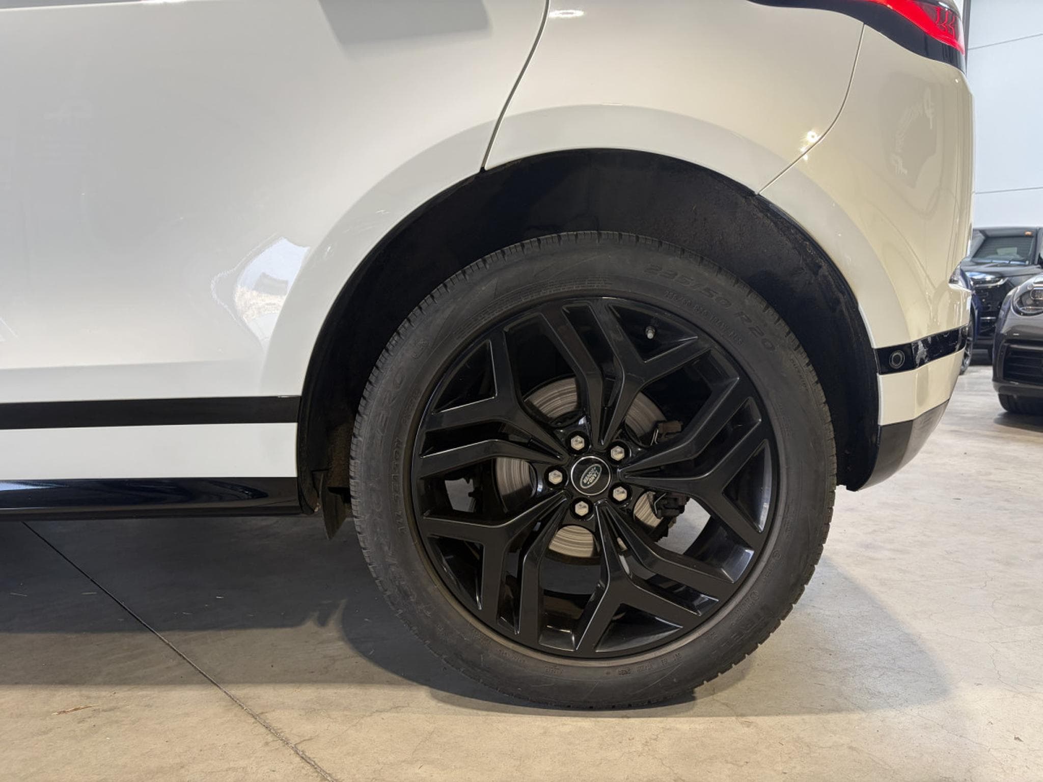 Land-Rover Range Rover Evoque Range-Rover Evoque D180 SE R DYNAMIC AWD/PANO/ACC/360/20°/ (2020) - Photo 6