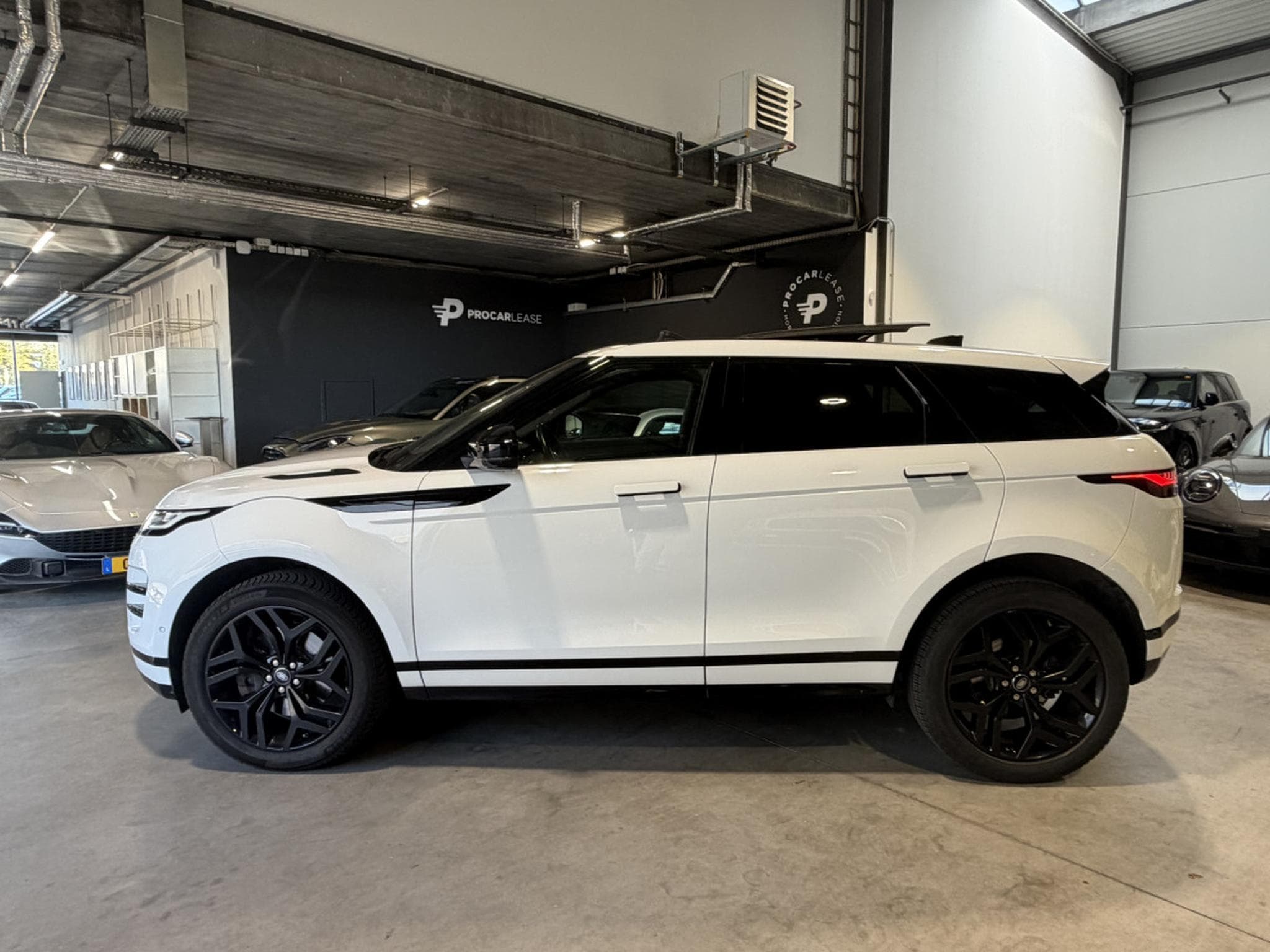 Land-Rover Range Rover Evoque Range-Rover Evoque D180 SE R DYNAMIC AWD/PANO/ACC/360/20°/ (2020) - Photo 5