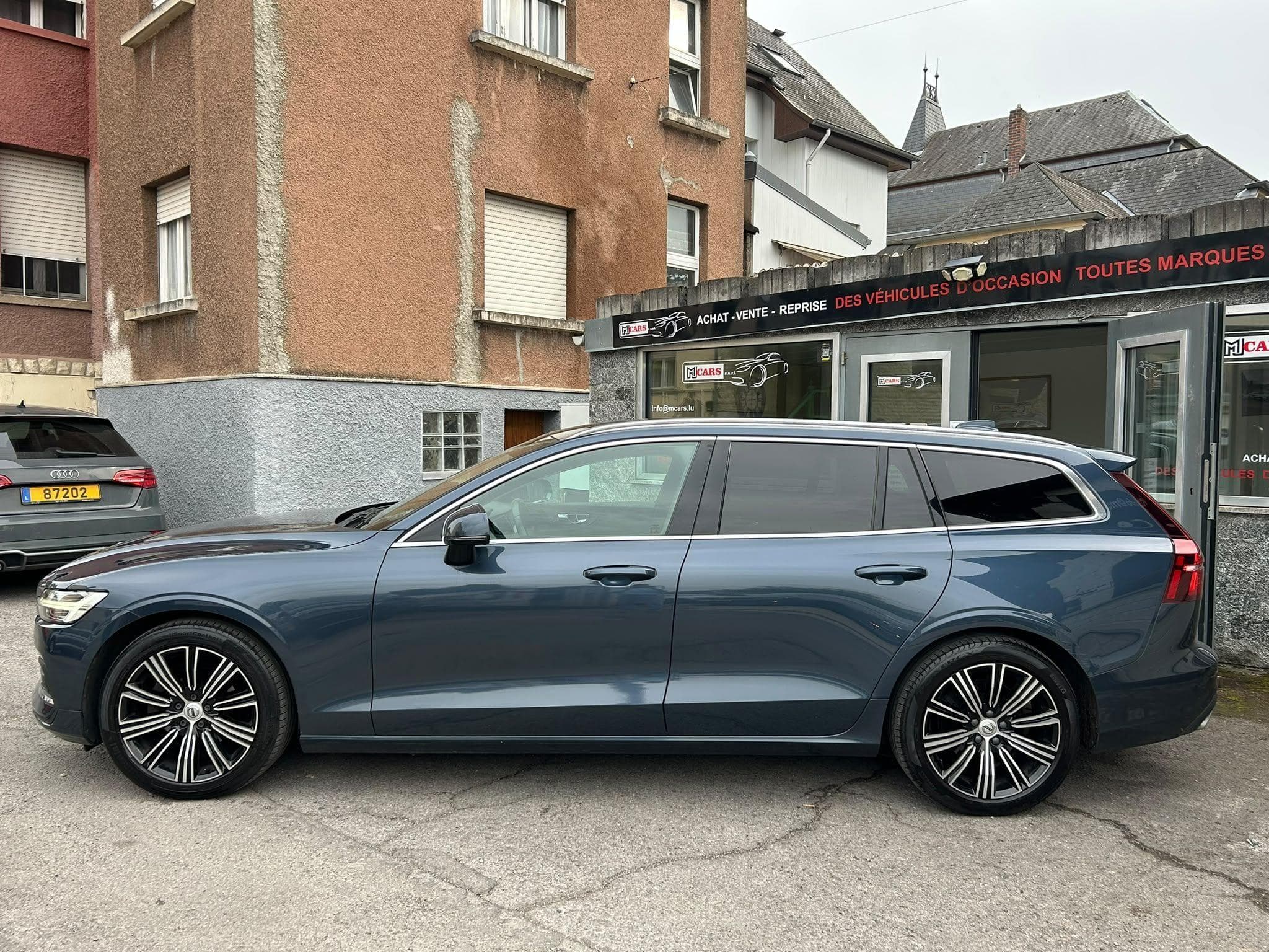 Volvo V60 2.0 D 190cv AUTOMATIQUE (2018) - Foto 5