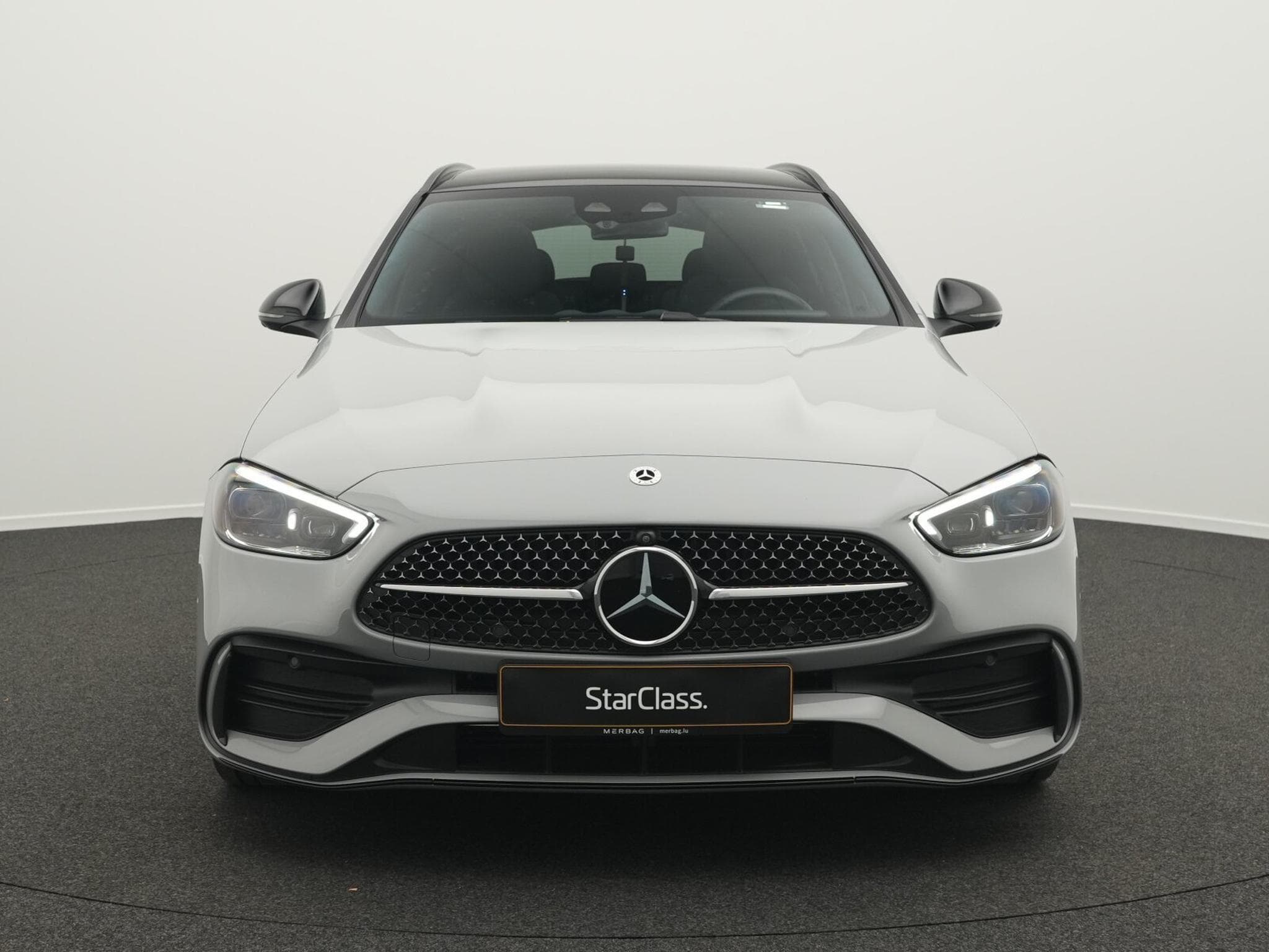 Mercedes C 300 de T AMG-Line Digital+Pano+AHK+Night+360° (2026) - Photo 2