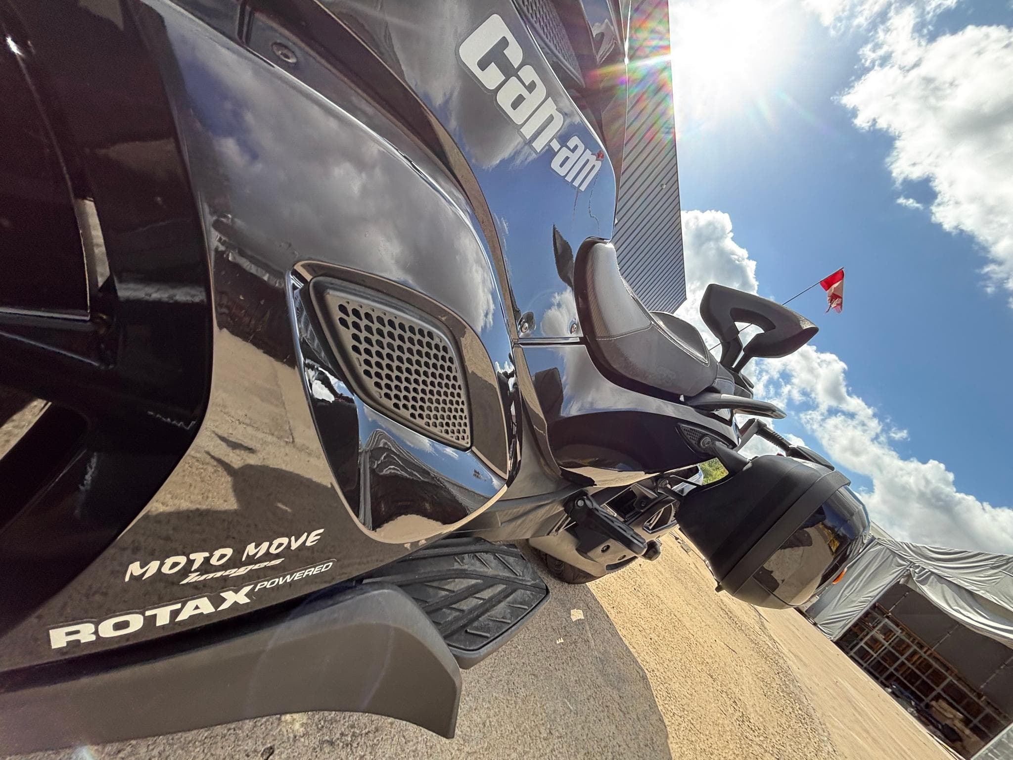 BRP Can-Am Spyder ST LIMITED (2014) - Foto 6