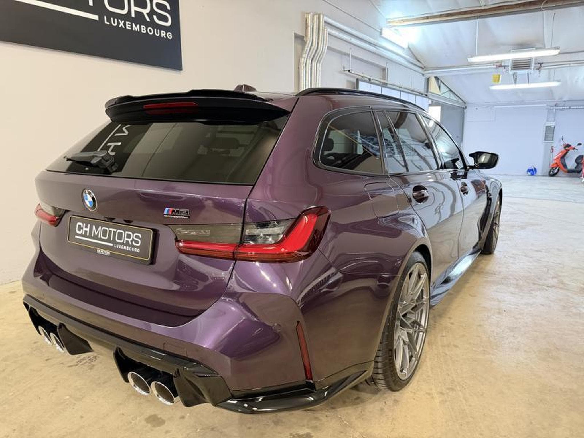 BMW M3 Competition xDrive Touring *Individual (2026) - Photo 7