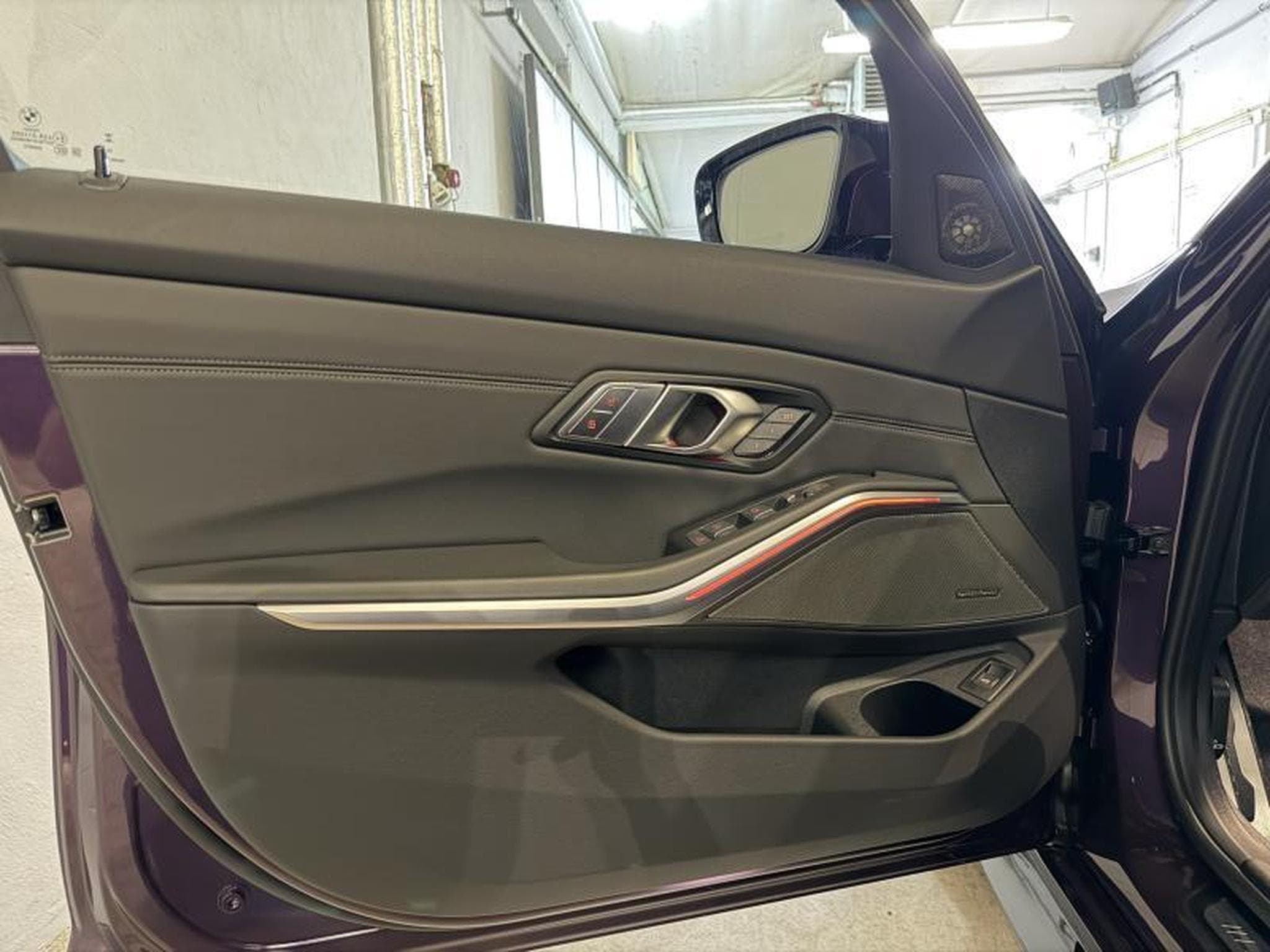 BMW M3 Competition xDrive Touring *Individual (2026) - Photo 12
