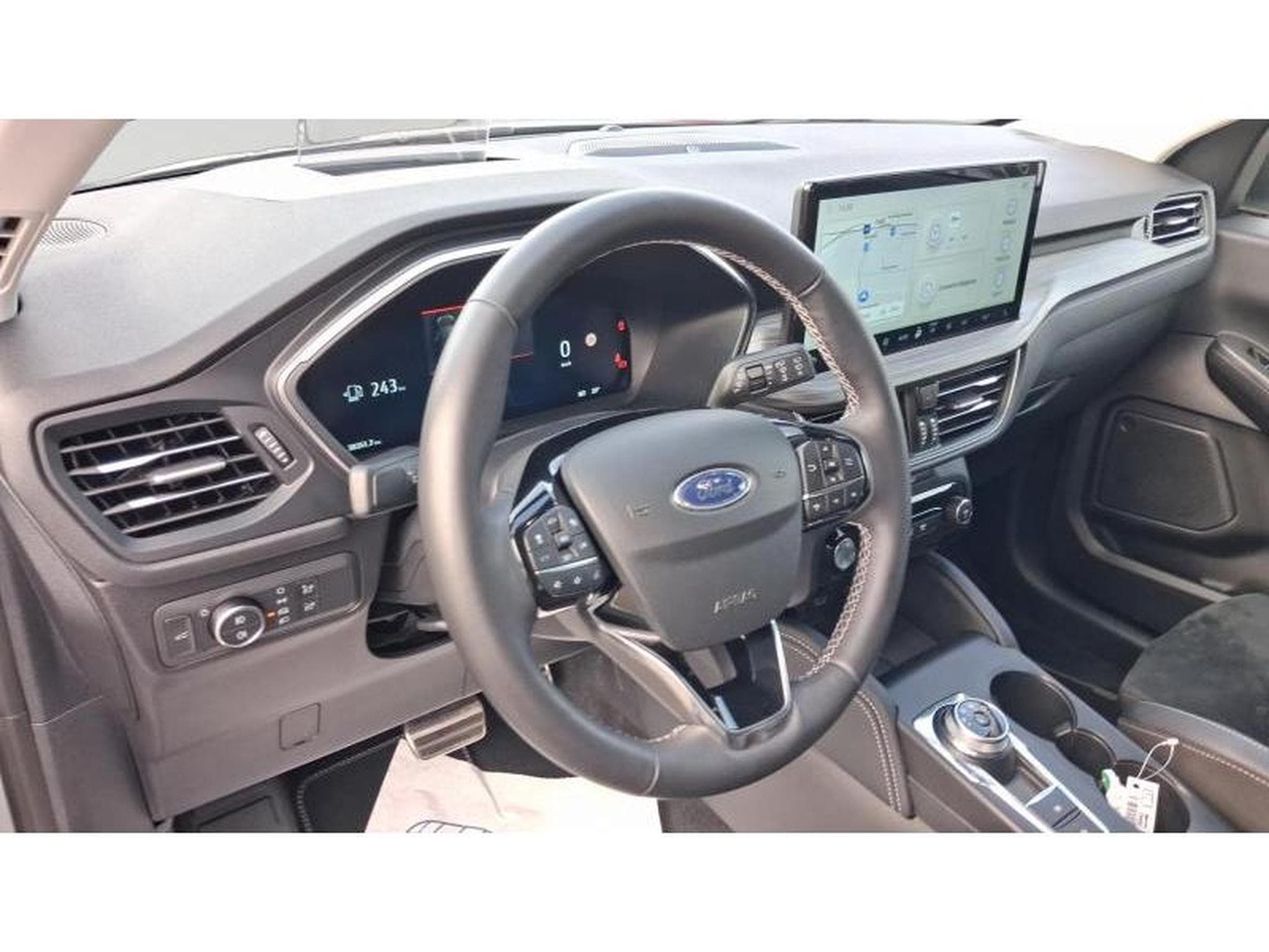 Ford Kuga III Active X (2024) - Photo 6