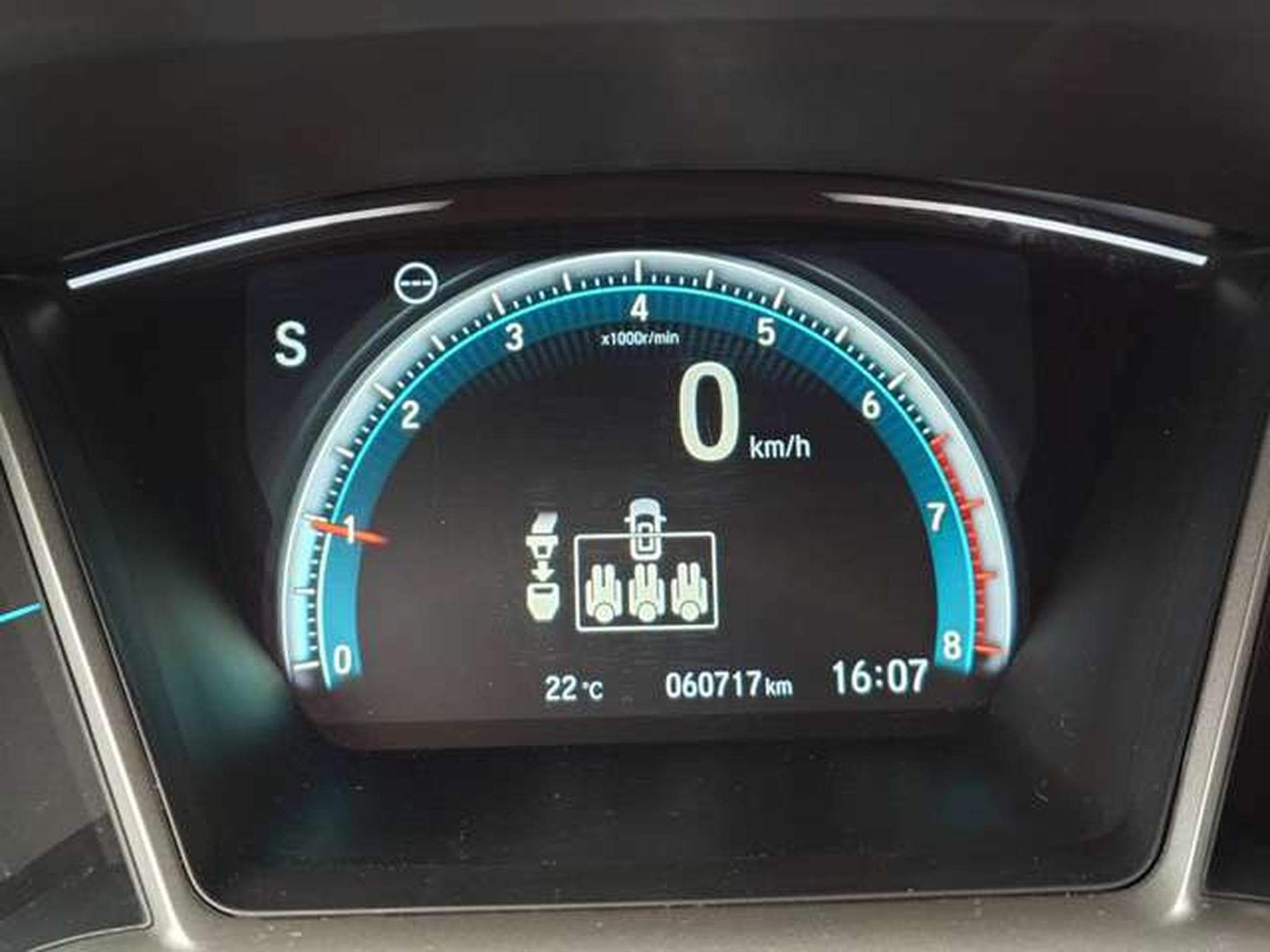 Honda Civic Civic 1.5 i-VTEC 182 Executive AUTOMATIQUE (2018) - Photo 10