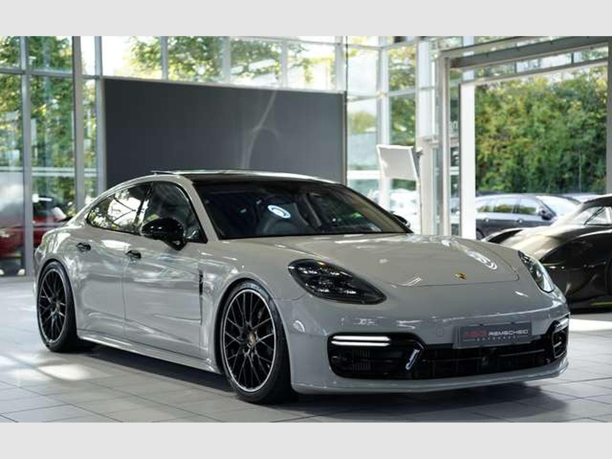 Porsche Panamera 4S *21*GTS-Paket*100%Voll*Chrono*S-AGA (2018) - Photo 6