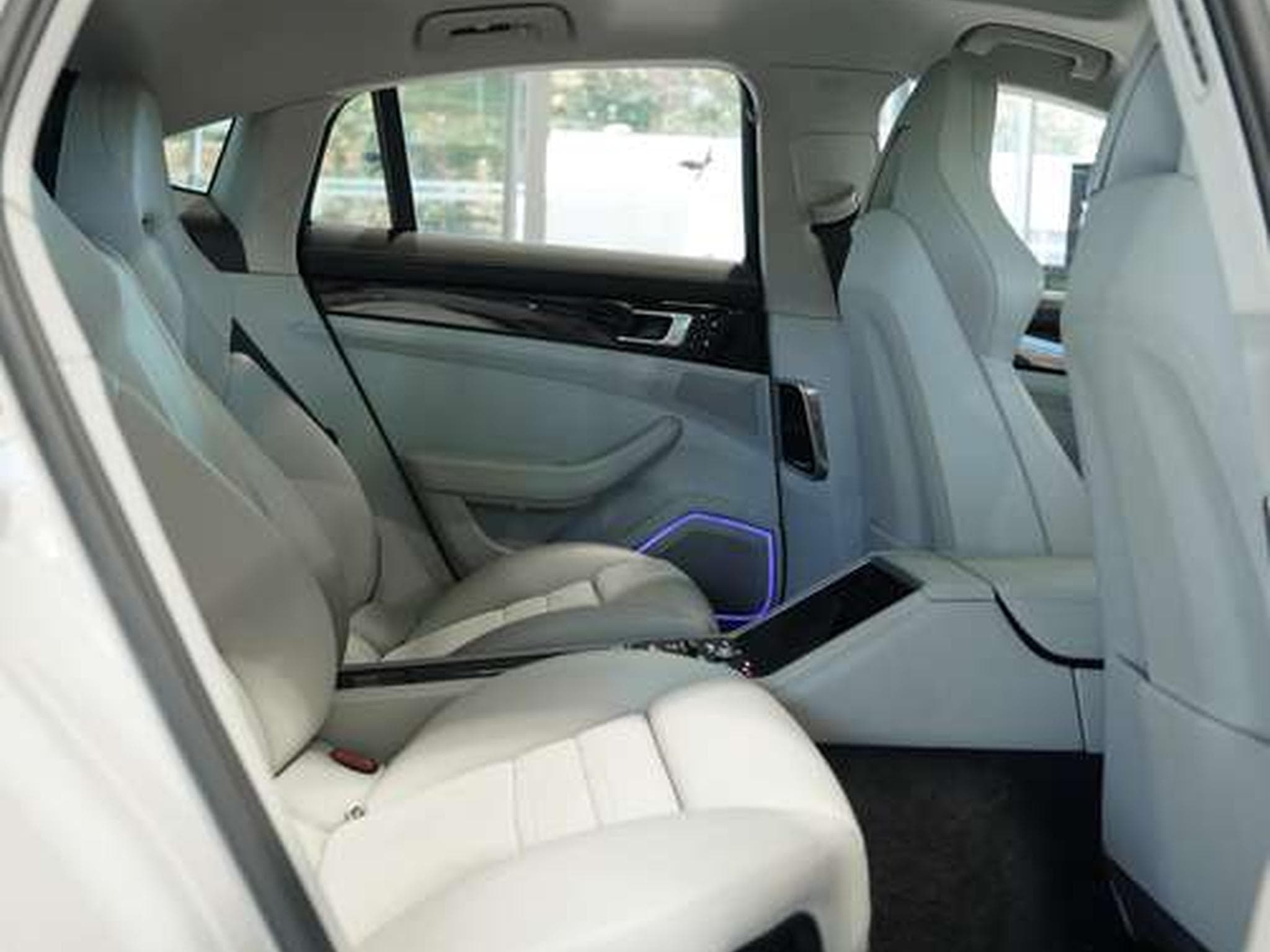 Porsche Panamera 4S *21*GTS-Paket*100%Voll*Chrono*S-AGA (2018) - Photo 25
