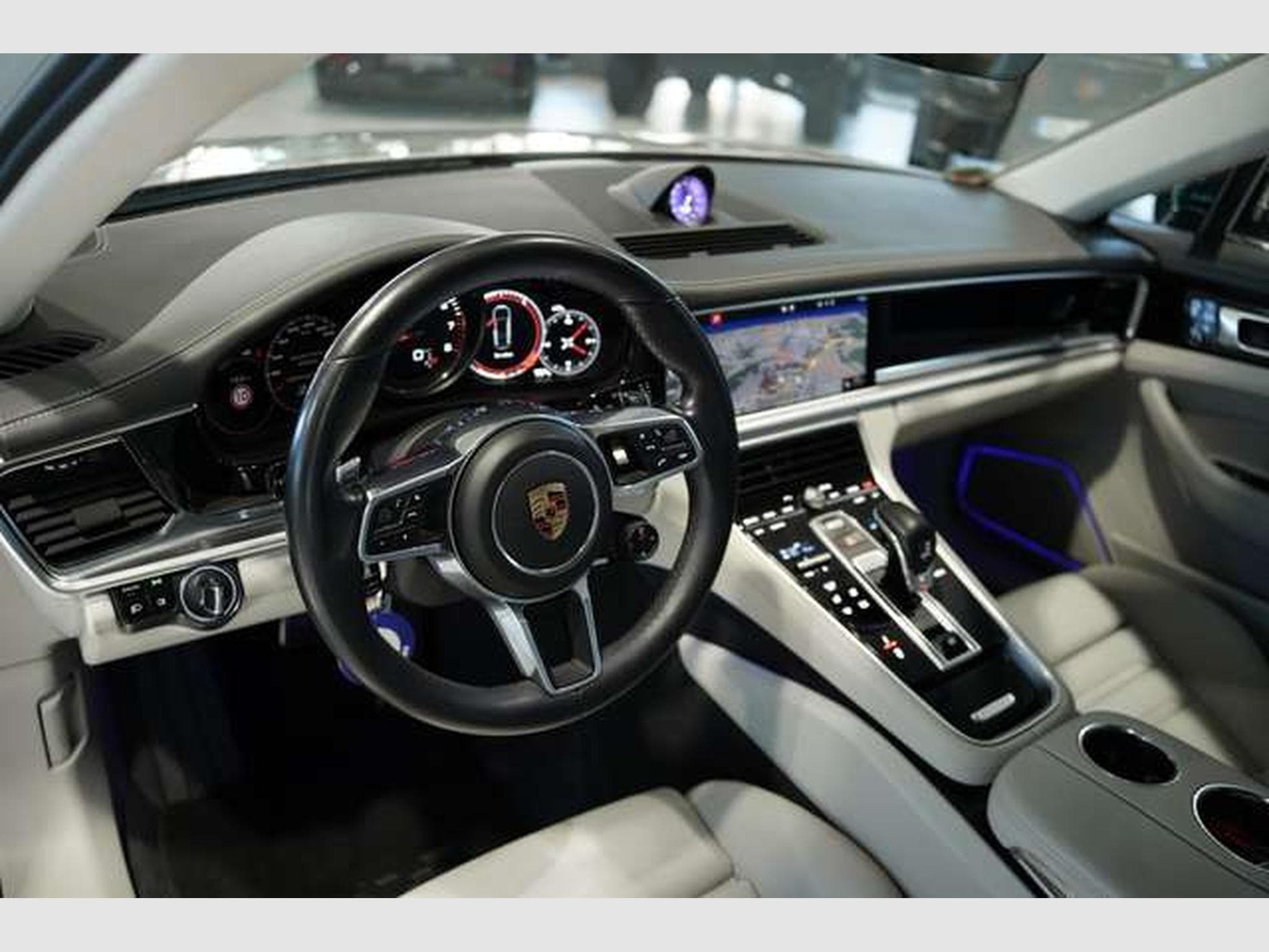 Porsche Panamera 4S *21*GTS-Paket*100%Voll*Chrono*S-AGA (2018) - Photo 30