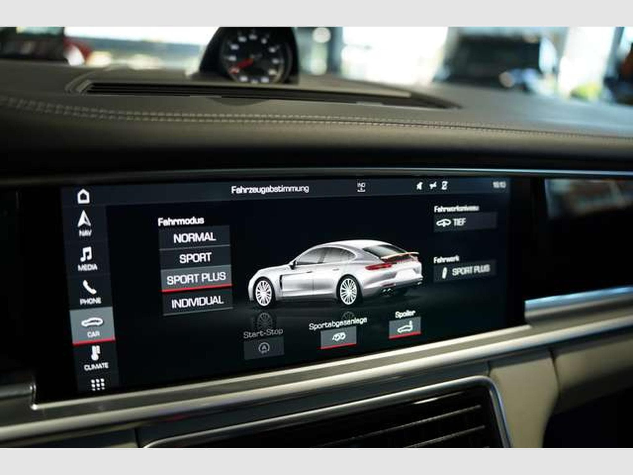 Porsche Panamera 4S *21*GTS-Paket*100%Voll*Chrono*S-AGA (2018) - Photo 37