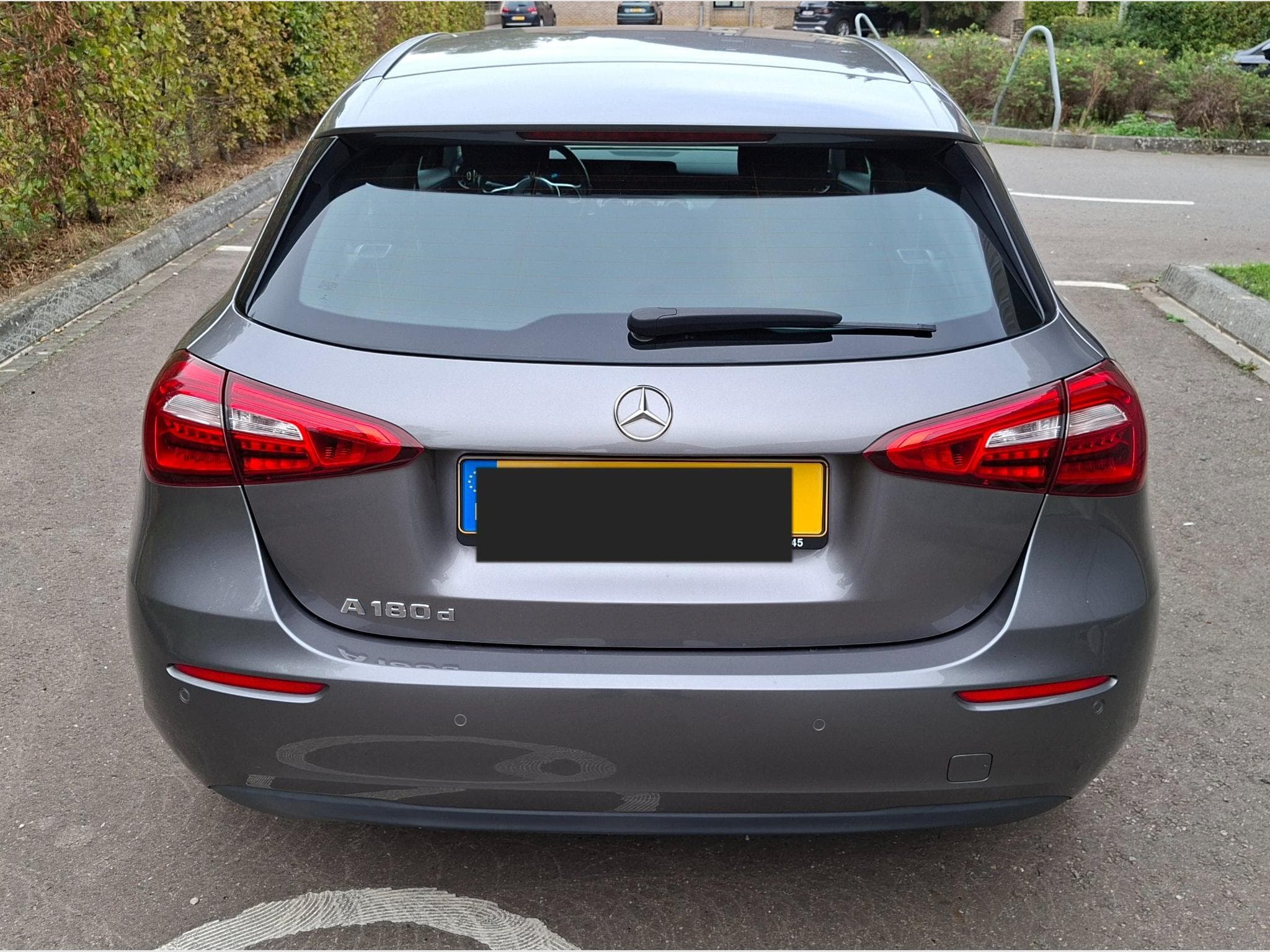 Mercedes A 180 (2021) - Photo 3