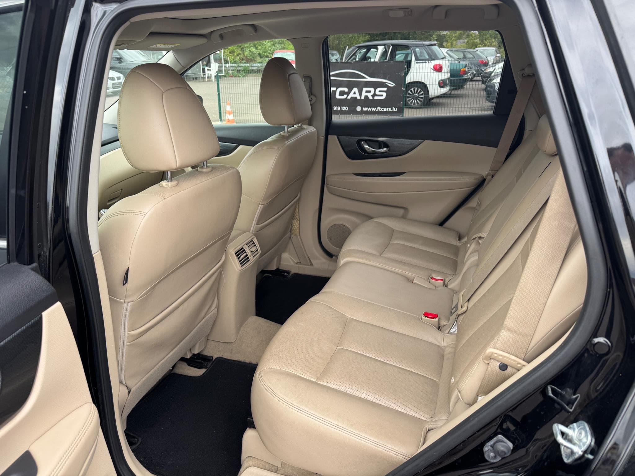 Nissan X-Trail 1.6 dci 4x4 7 places (2016) - Photo 6