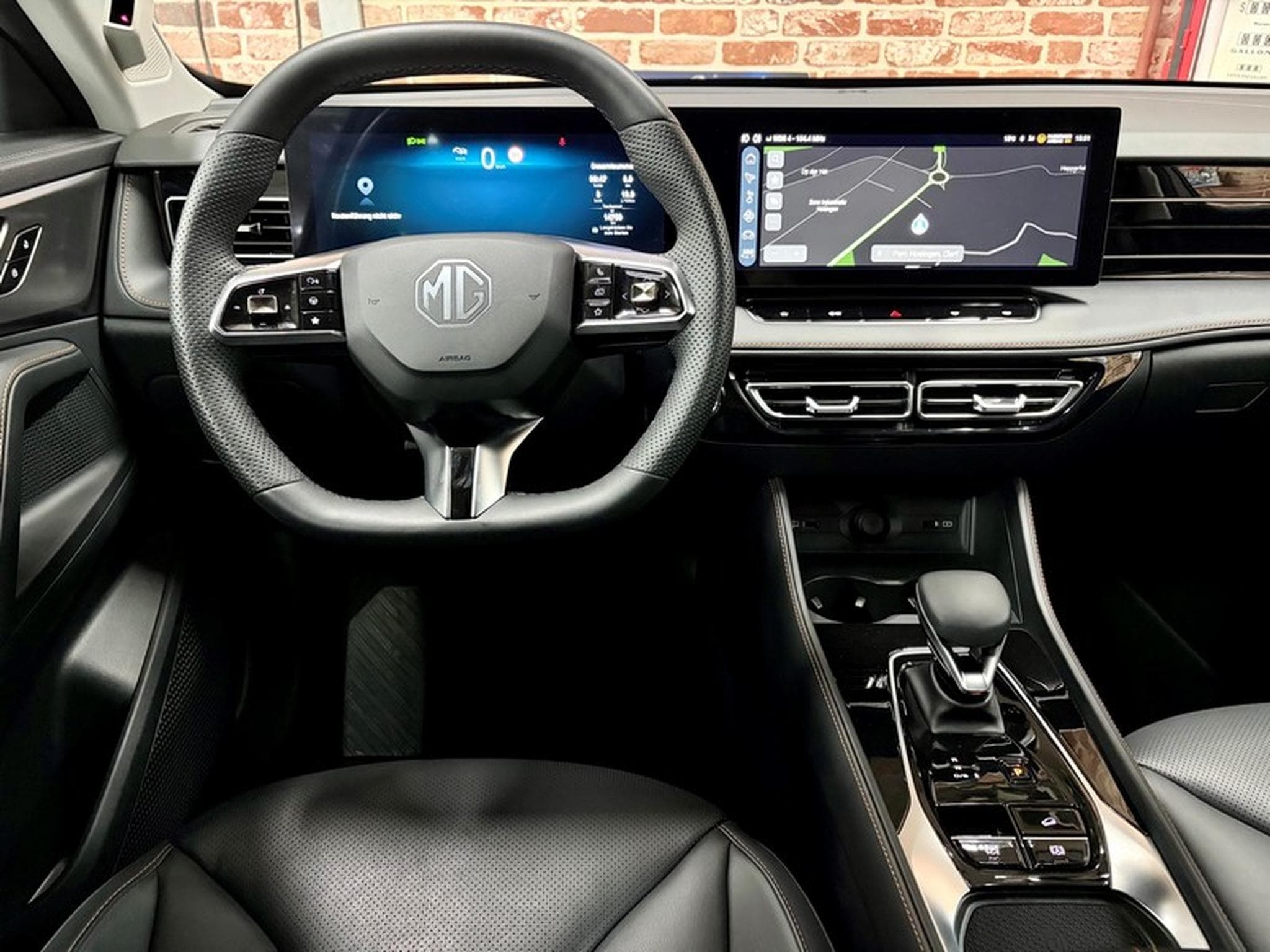 MG HS HS 1.5 T-GDi 170cv Auto LUXURY (2025) - Photo 4