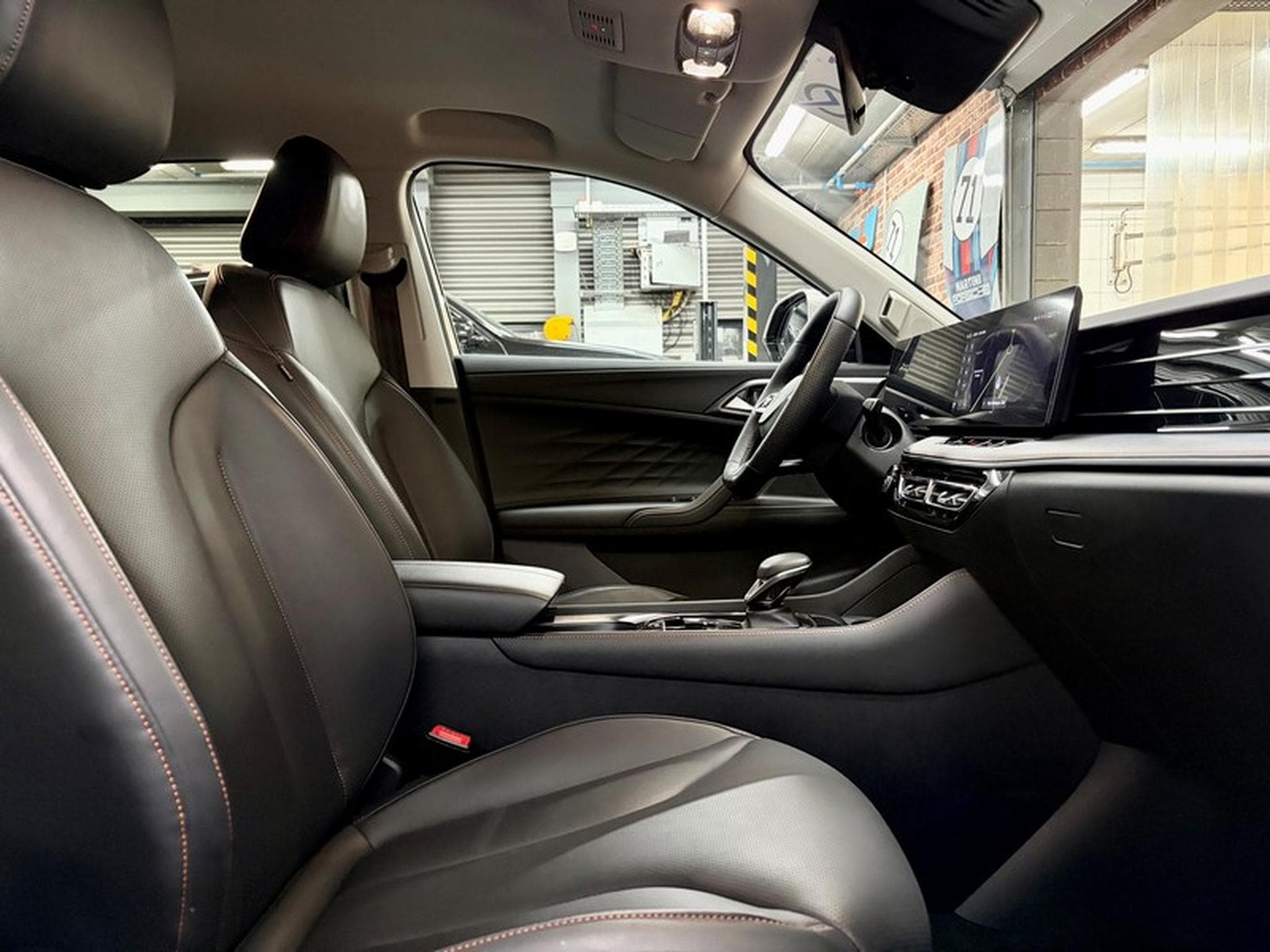 MG HS HS 1.5 T-GDi 170cv Auto LUXURY (2025) - Photo 8