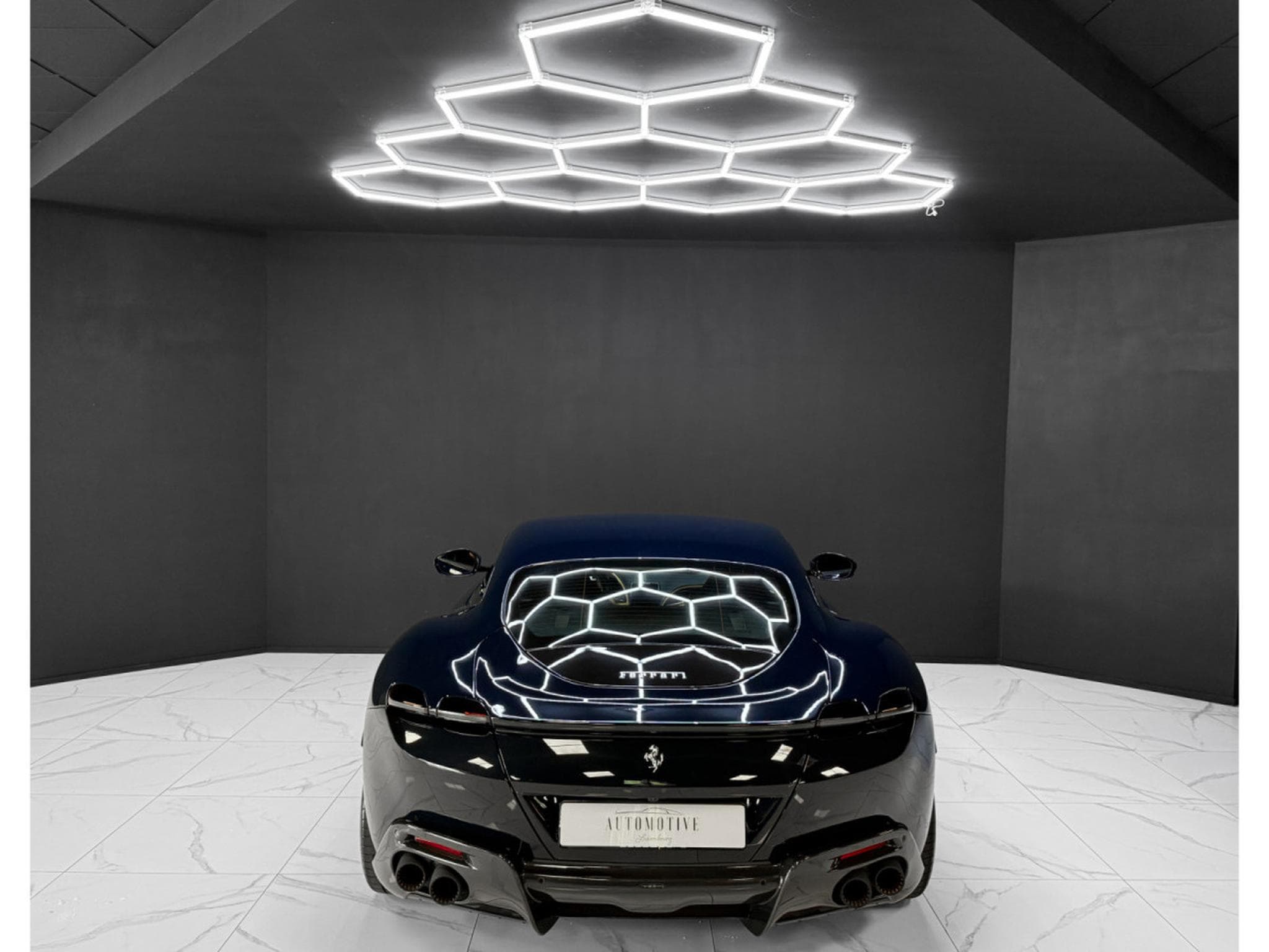 Ferrari Roma 3.9 T V8 DCT / FULL CARBON / ADAS / Magn.Ride (2023) - Photo 4
