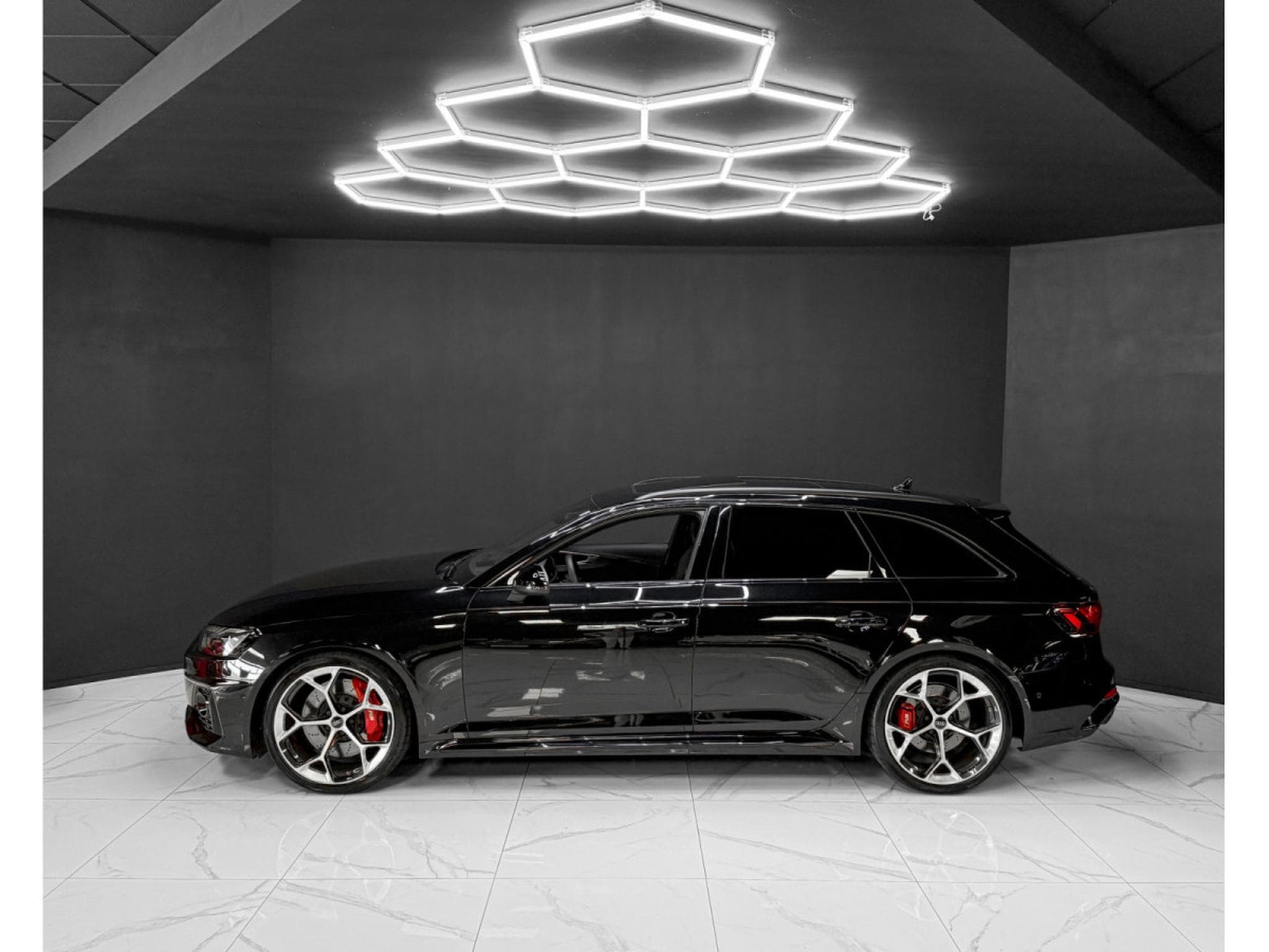 Audi RS4 COMPETITION - WARRANTY 2027 (2024) - Photo 2