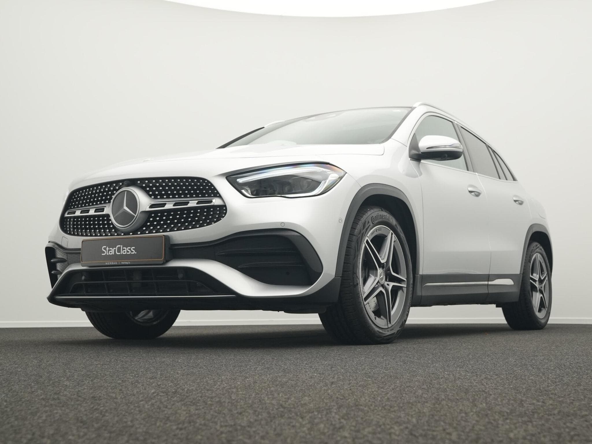 Mercedes GLA 250 4MATIC AMG-Line Multi+Pano+360°+Apple (2022) - Foto 10