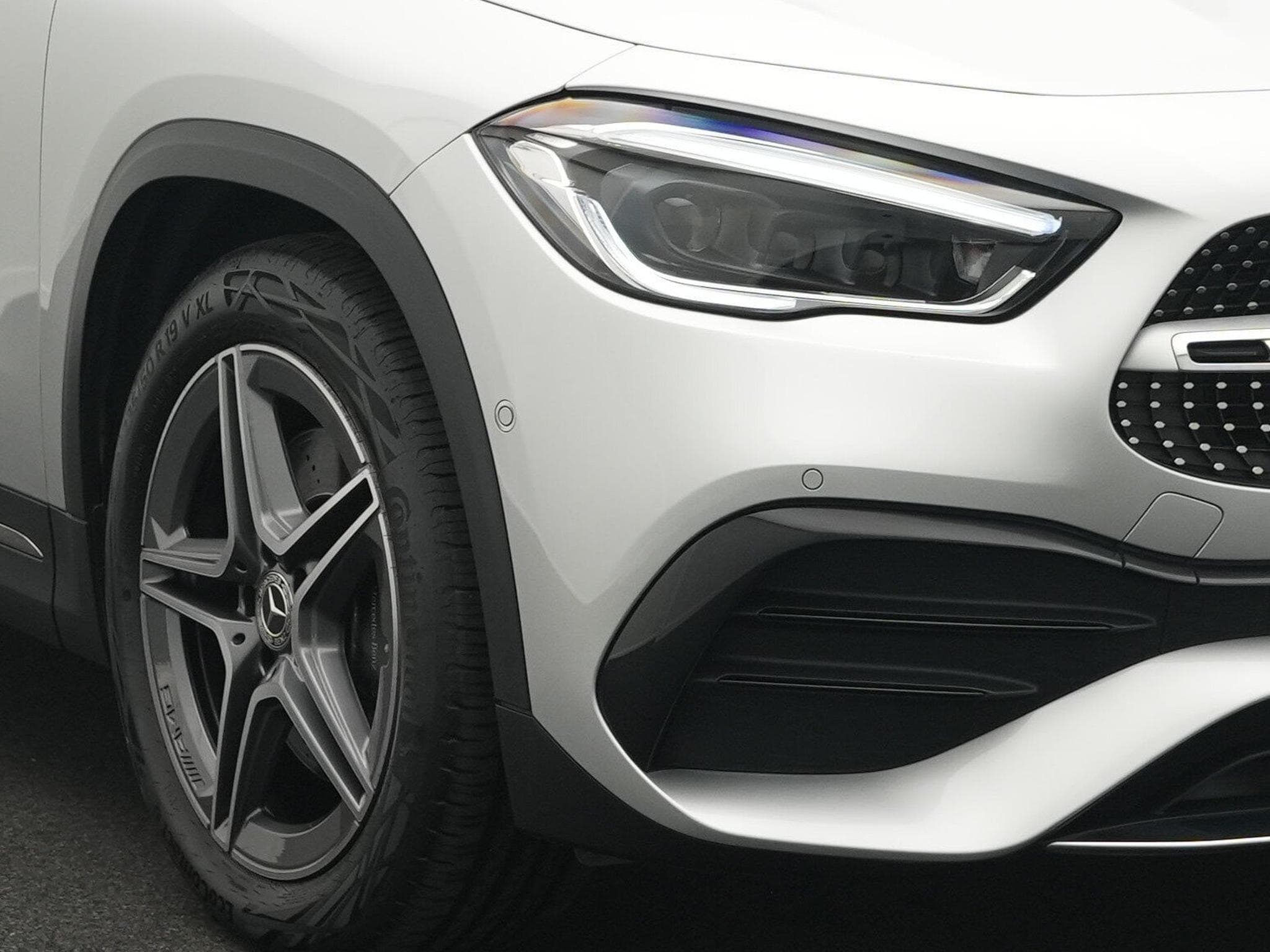 Mercedes GLA 250 4MATIC AMG-Line Multi+Pano+360°+Apple (2022) - Foto 9