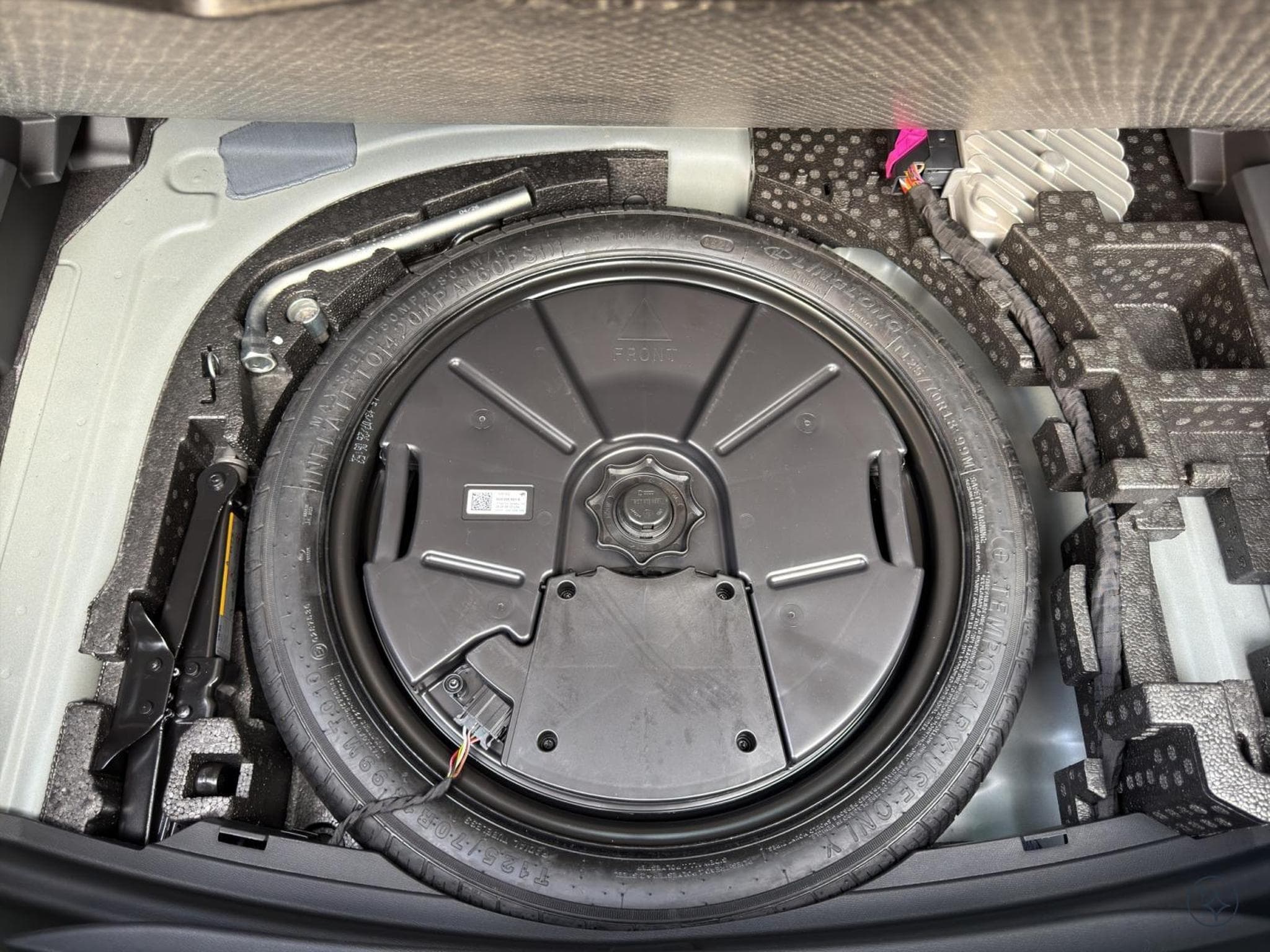 Cupra Leon 1.5 eTSI DSG (2026) - Photo 13