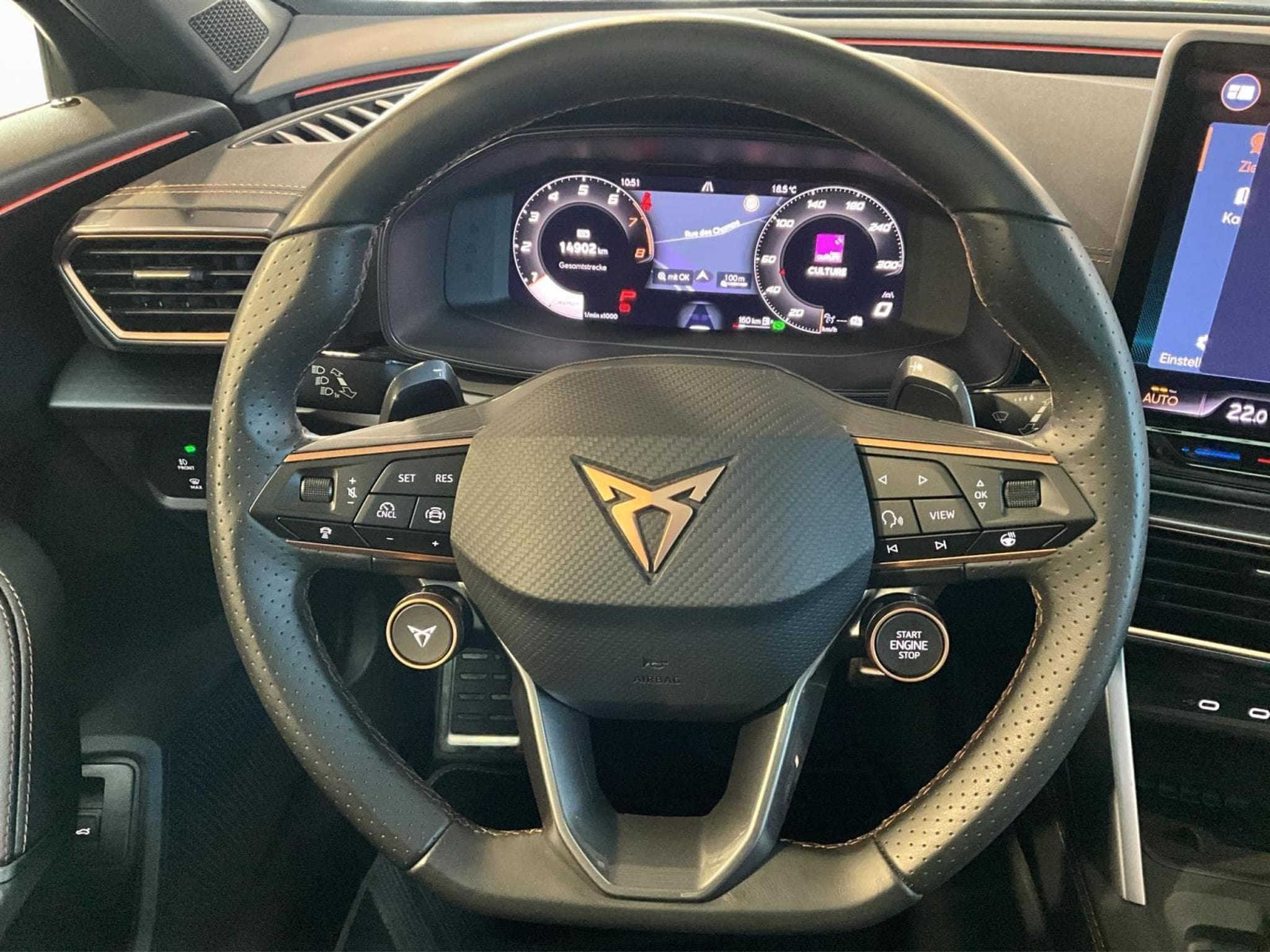 Cupra Formentor VZ+4Drive+Dynamic-Design+Sennheiser+Pure-Performance (2025) - Foto 10