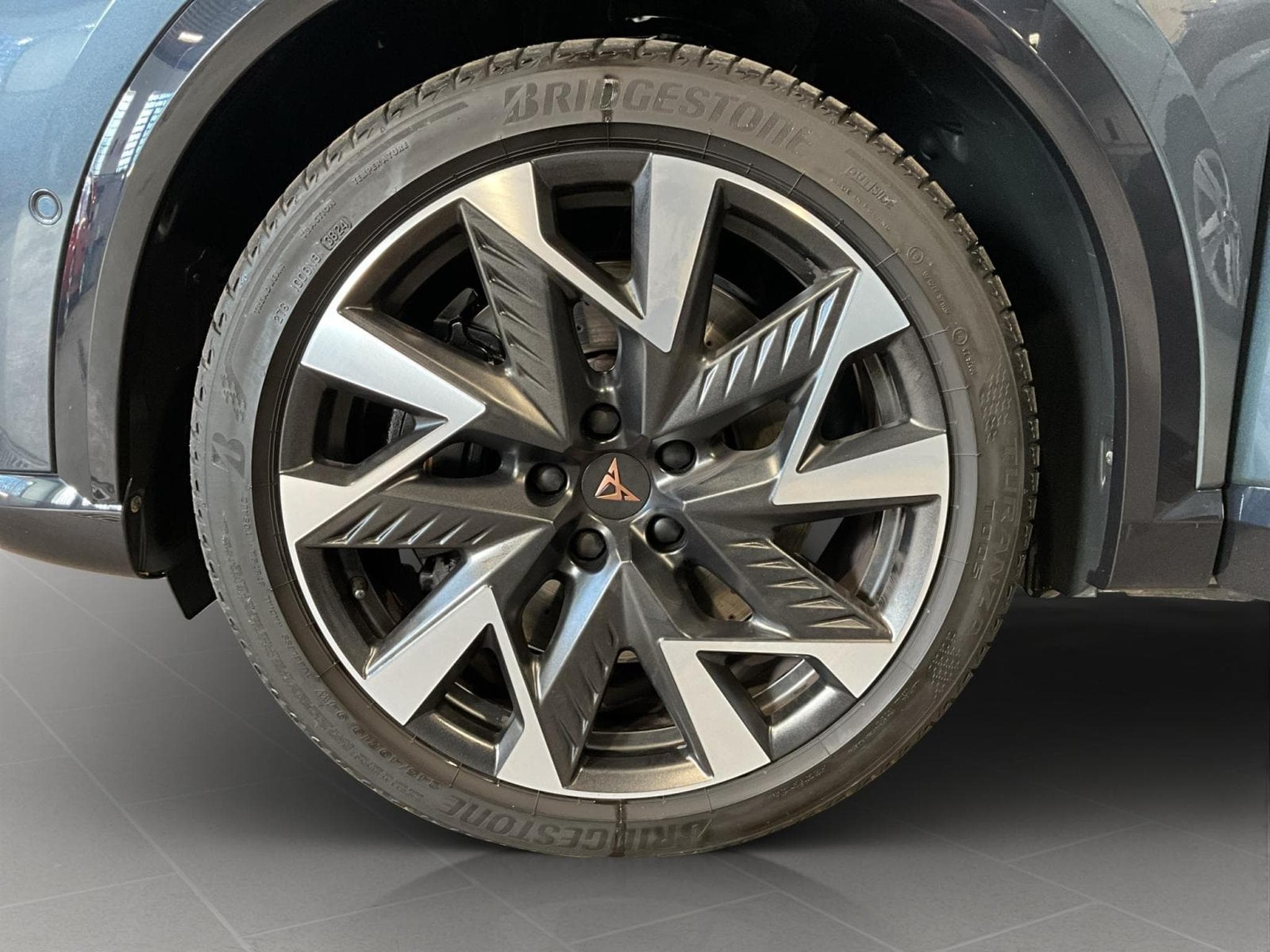 Cupra Formentor VZ+4Drive+Dynamic-Design+Sennheiser+Pure-Performance (2025) - Foto 8