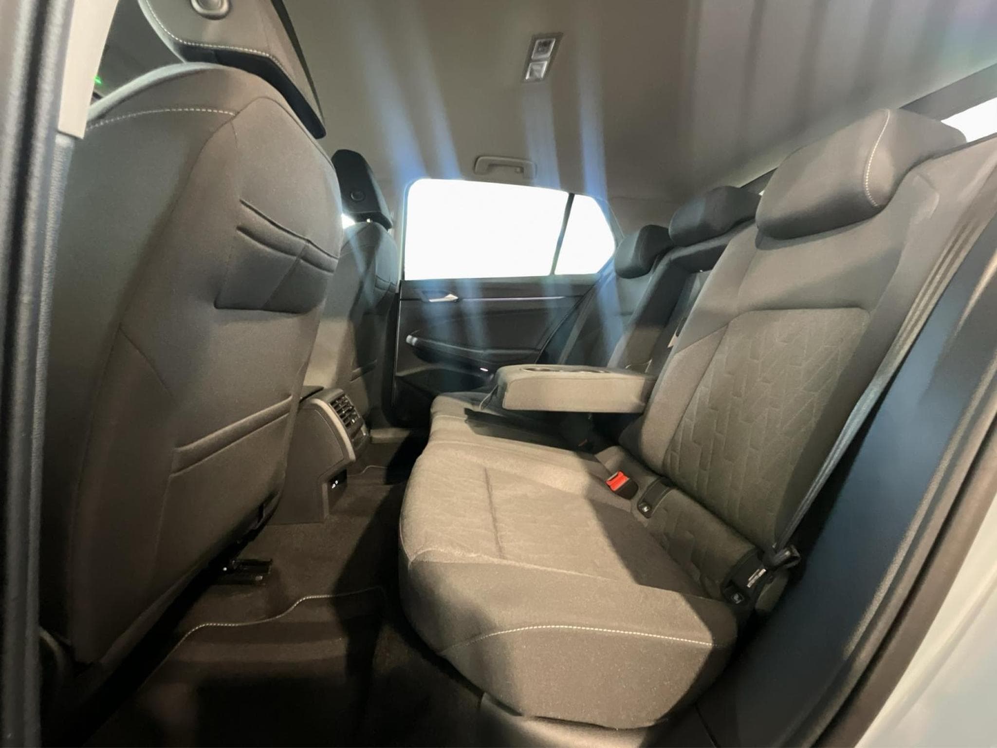 VW Golf Life+DSG+Navi+LED (2025) - Foto 15