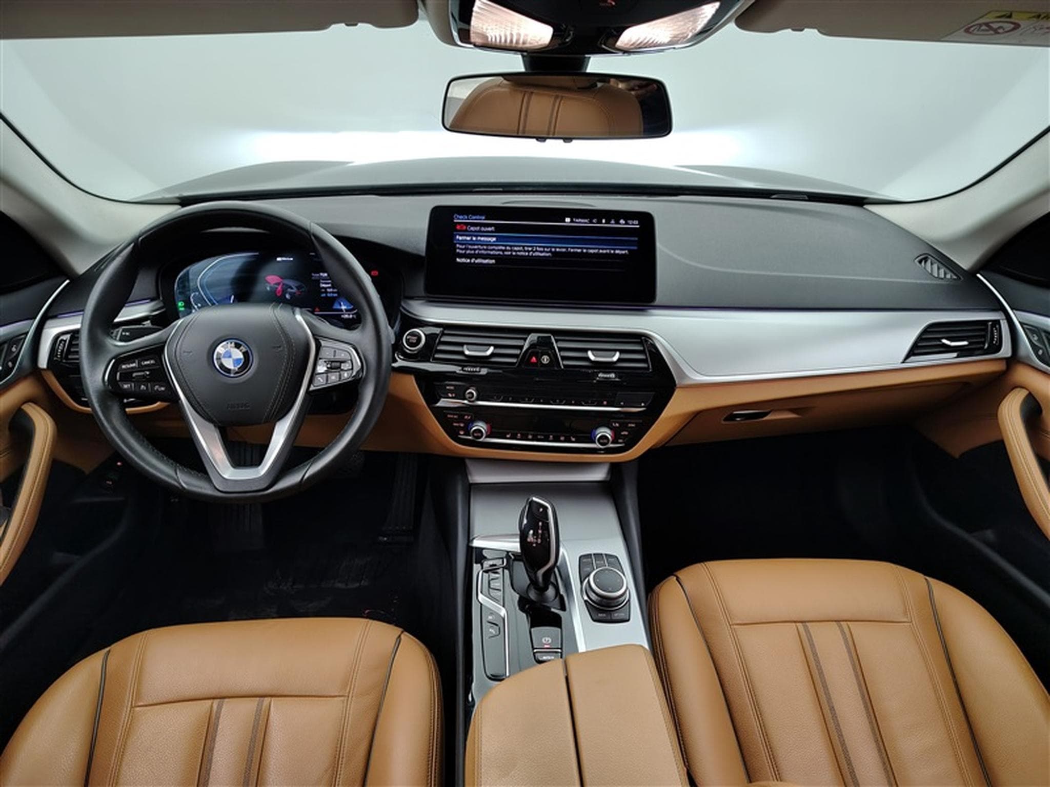 BMW 520 Touring 520eA PHEV NAVI / CUIR / FULL LED (2022) - Foto 8
