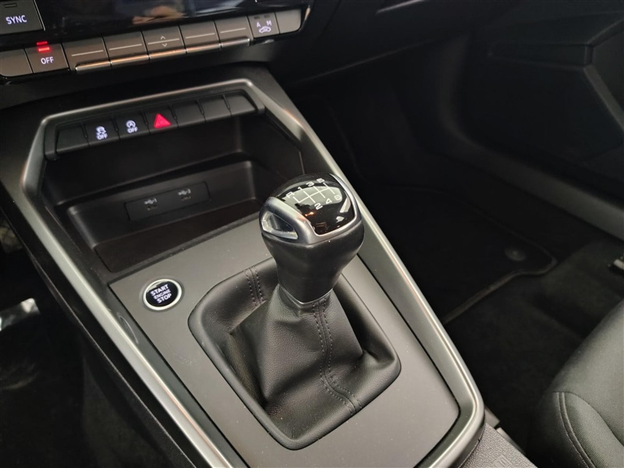 Audi A3 30 TDi Business NAVI/FULL LED/JA16/PDC AV AR (2022) - Photo 12