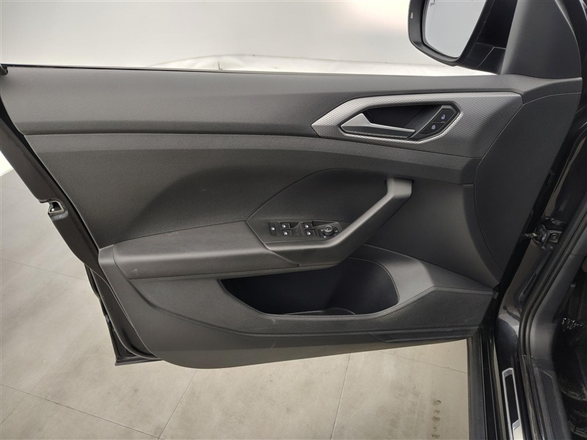 VW T-Cross 1.0 TSI 110Cv DSG Life CARPLAY / CAMERA / PDC / ALU (2022) - Photo 17