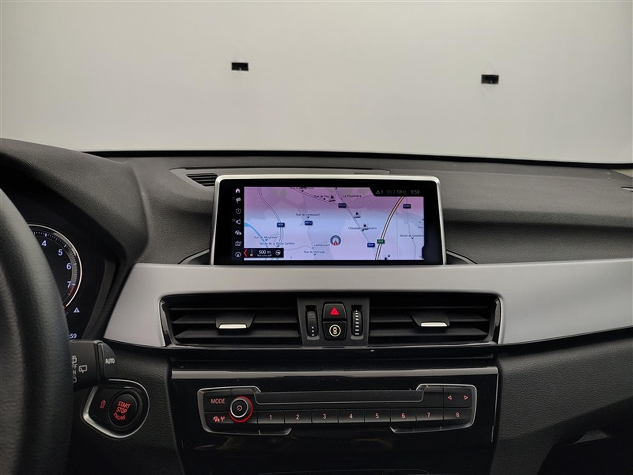 BMW X1 1.5i sDrive18 Business CUIR/NAVI/JA17/PDC AV AR/CAMERA (2022) - Photo 11