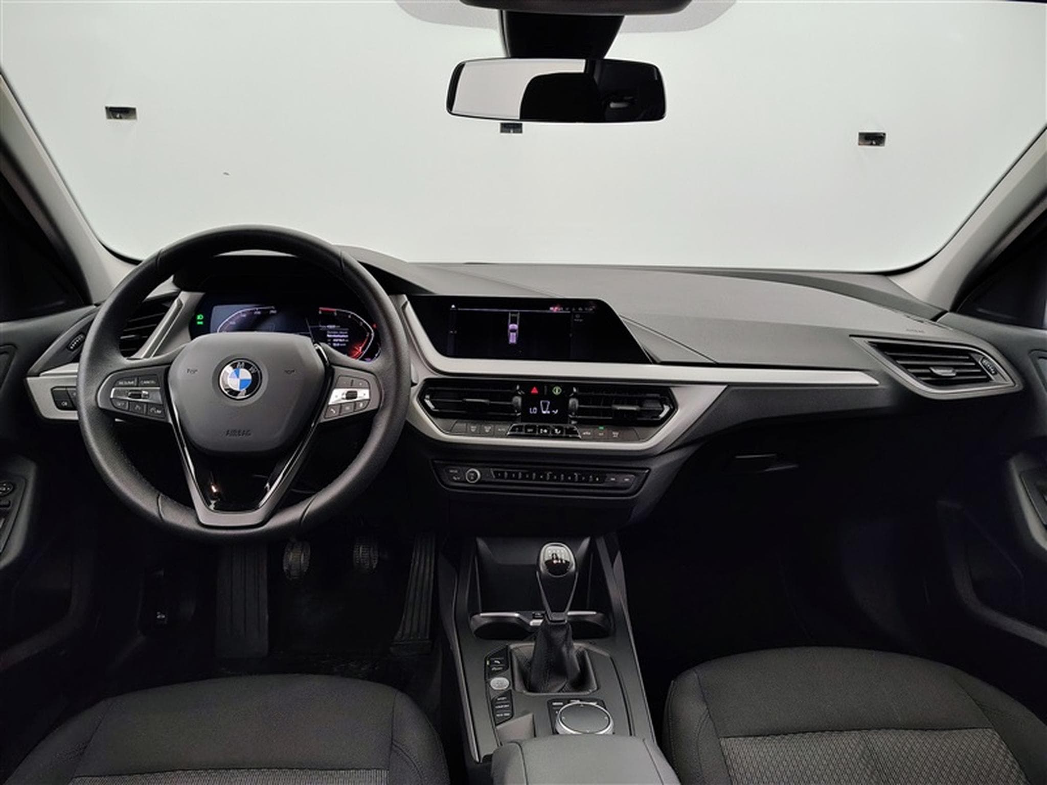 BMW 116 116 d Business NAVI/FULL LED/JA/PDC AV AR (2023) - Foto 8