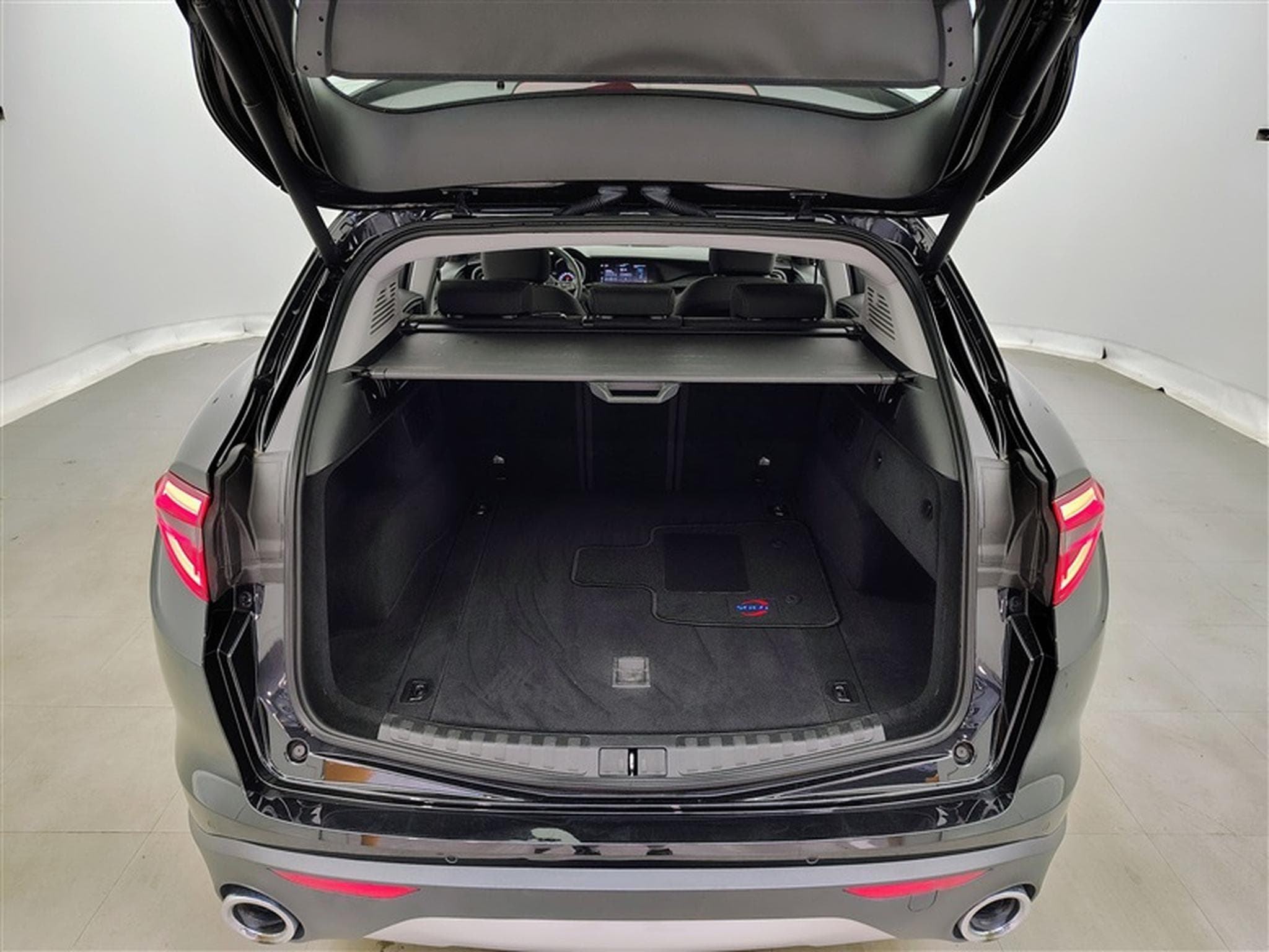 Alfa-Romeo Stelvio 2.2 MJD Sprint (2021) - Foto 14