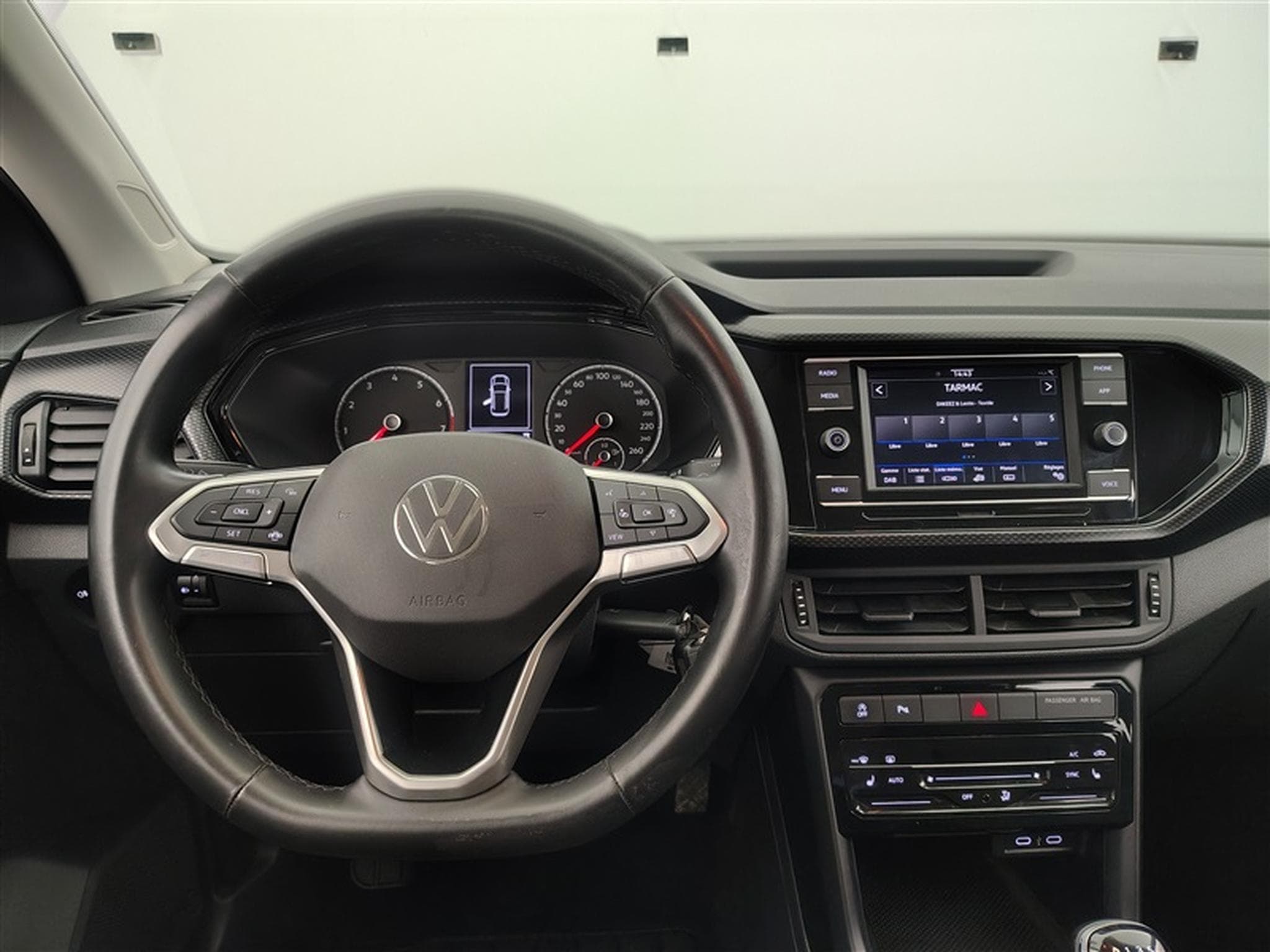 VW T-Cross 1.0 TSI Life (2023) - Photo 8