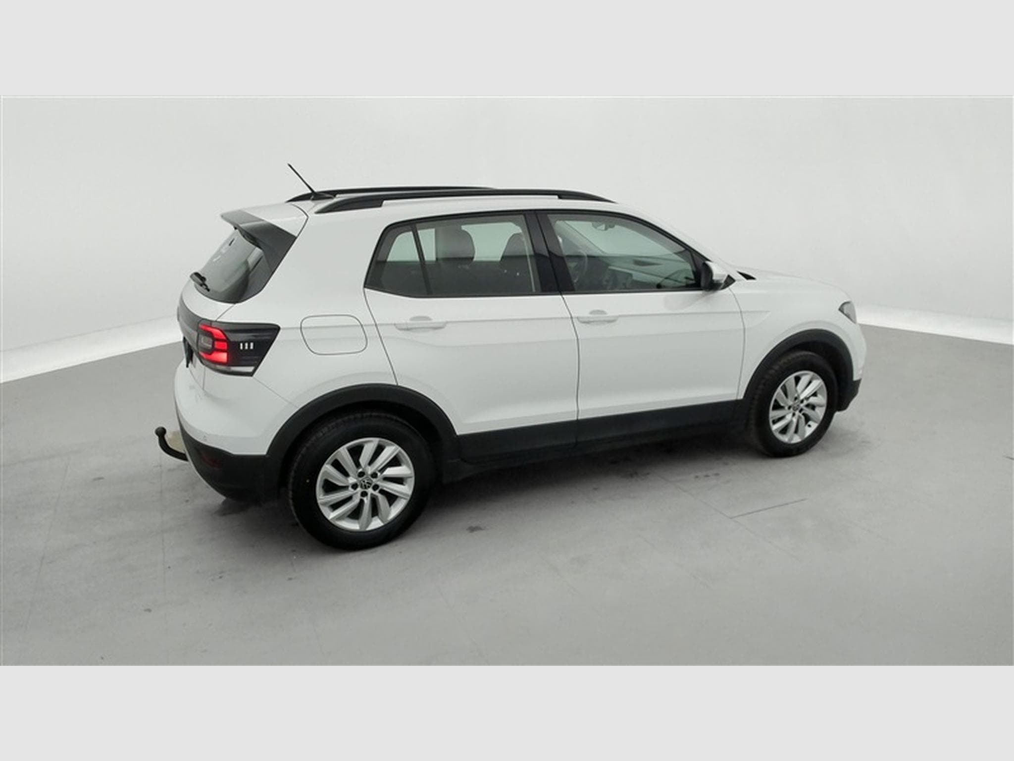 VW T-Cross 1.0 TSI Life (2023) - Photo 23