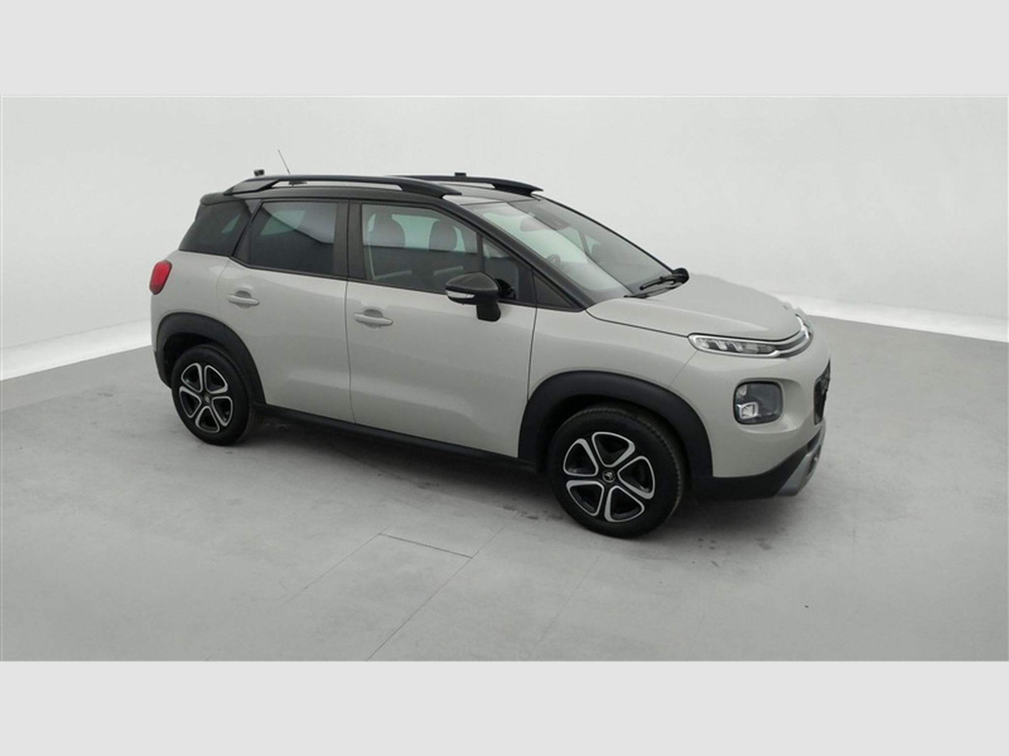 Citroen C3 Aircross 1.2 PureTech Feel S&S (2020) - Photo 22