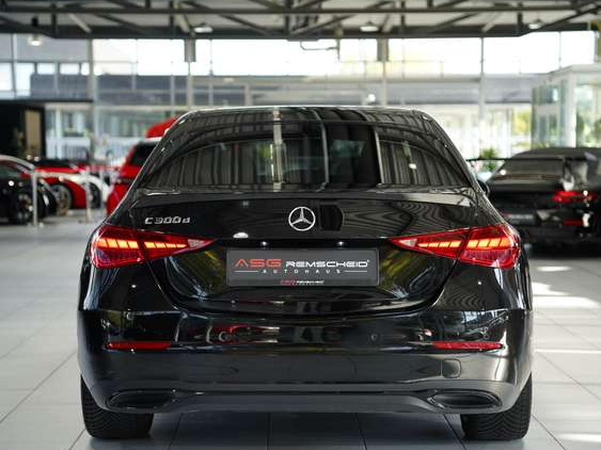 Mercedes C 300 d Limousine Avantgarde *2.H *Night *MwSt. (2021) - Photo 7