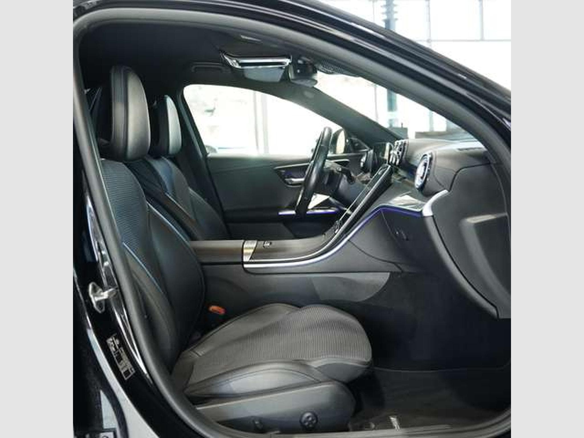 Mercedes C 300 d Limousine Avantgarde *2.H *Night *MwSt. (2021) - Photo 13