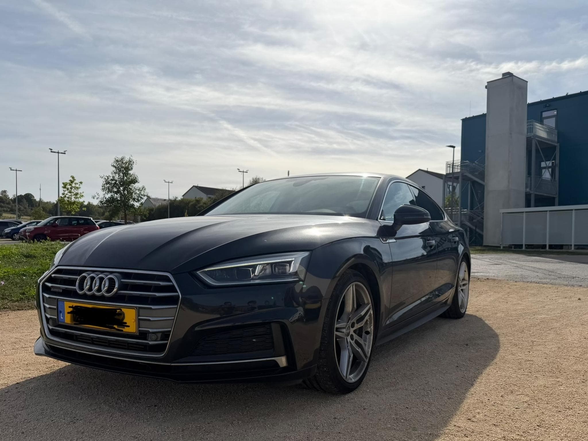 Audi A5 S-line (2017) - Photo 1